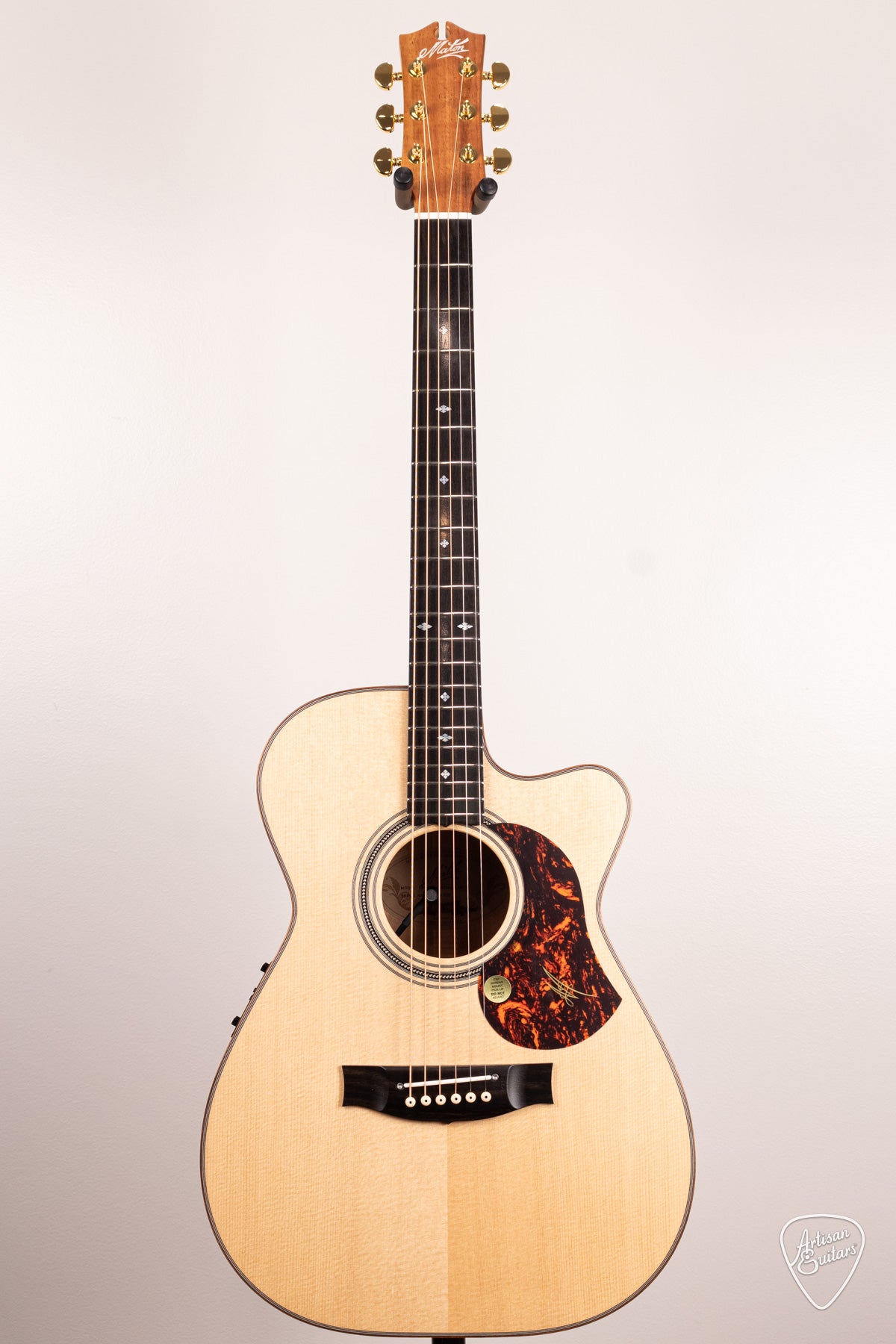Maton Guitars EBG-808 Mic Fix Cutaway - 16757