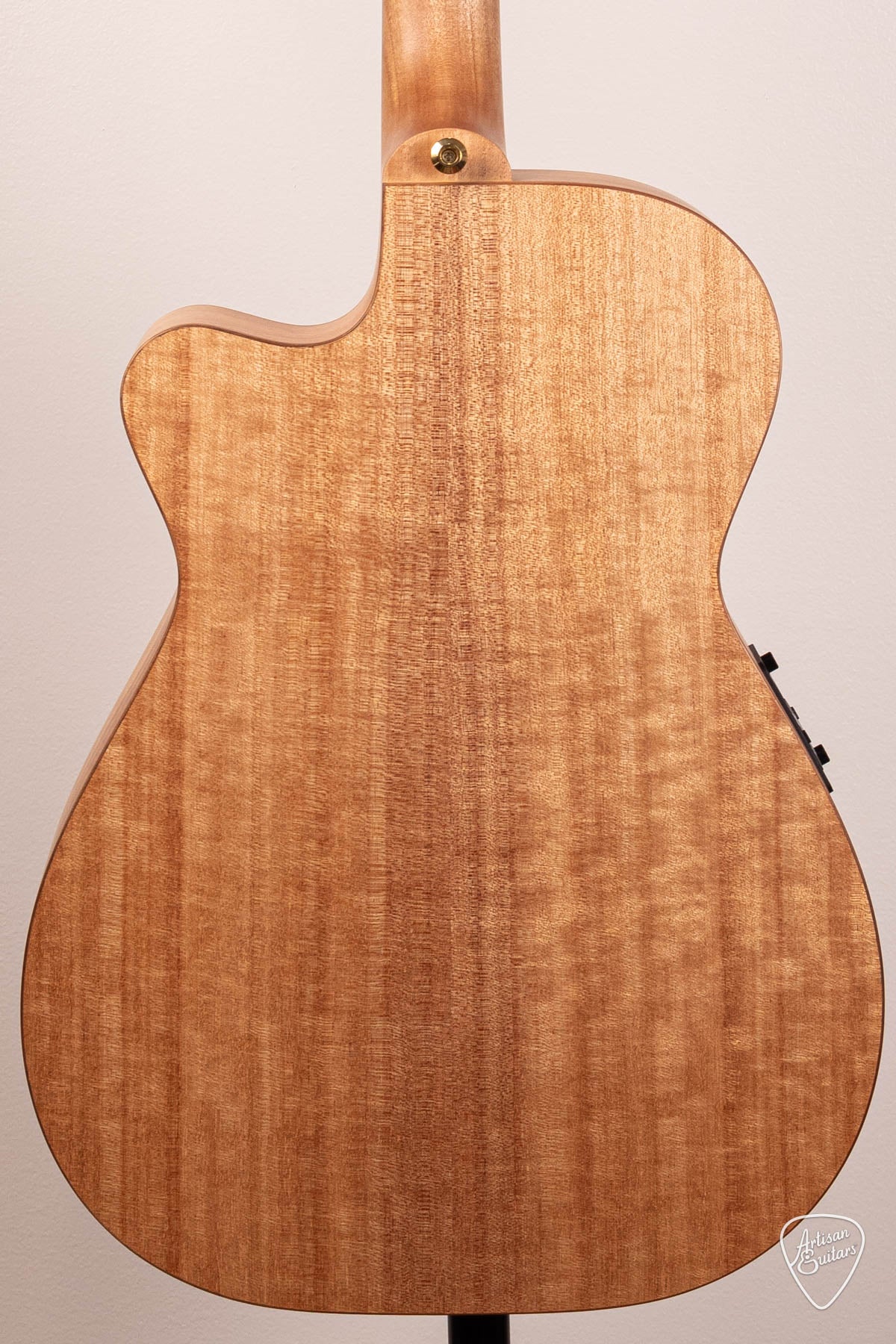 Maton Guitars EBG-808 Mic Fix Cutaway - 16611