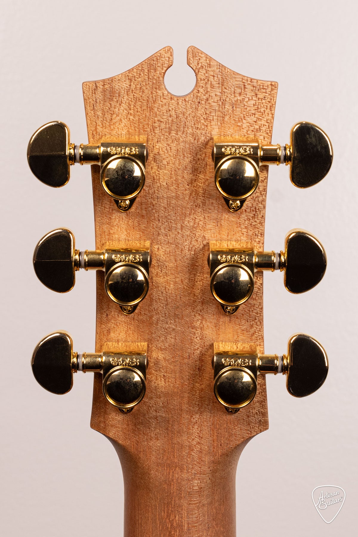 Maton Guitars EBG-808 Mic Fix Cutaway - 16611