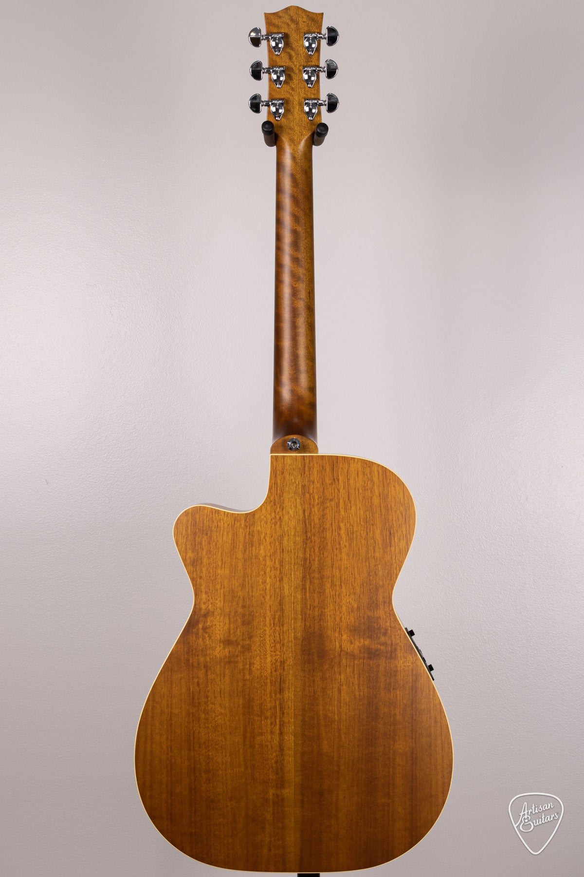 Maton Guitars EBG-808-TEC Tommy Emmanuel Cutaway - 16543