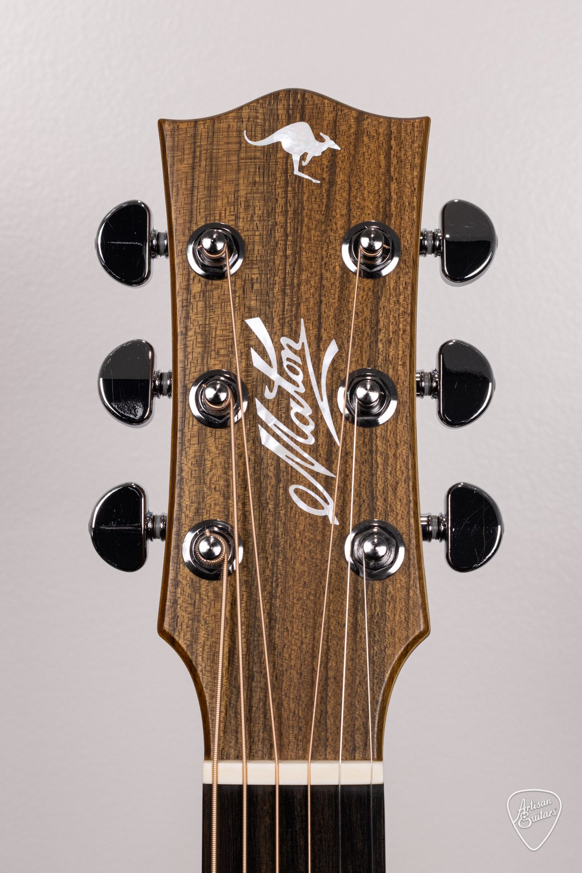 Maton Guitars EBG-808-TEC Tommy Emmanuel Cutaway - 16545