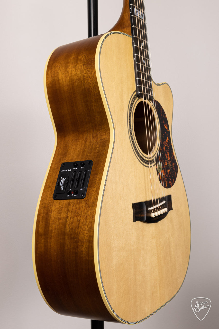 Maton Guitars EBG-808-TEC Tommy Emmanuel Cutaway - 16544