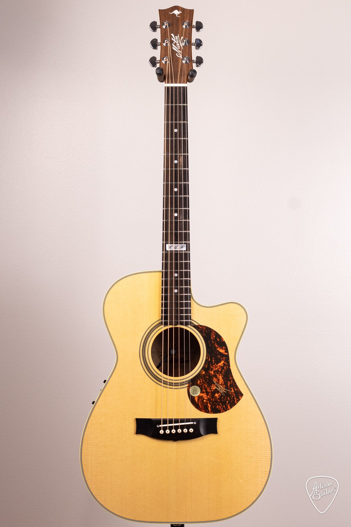 Maton Guitars EBG-808-TEC Tommy Emmanuel Cutaway - 16617