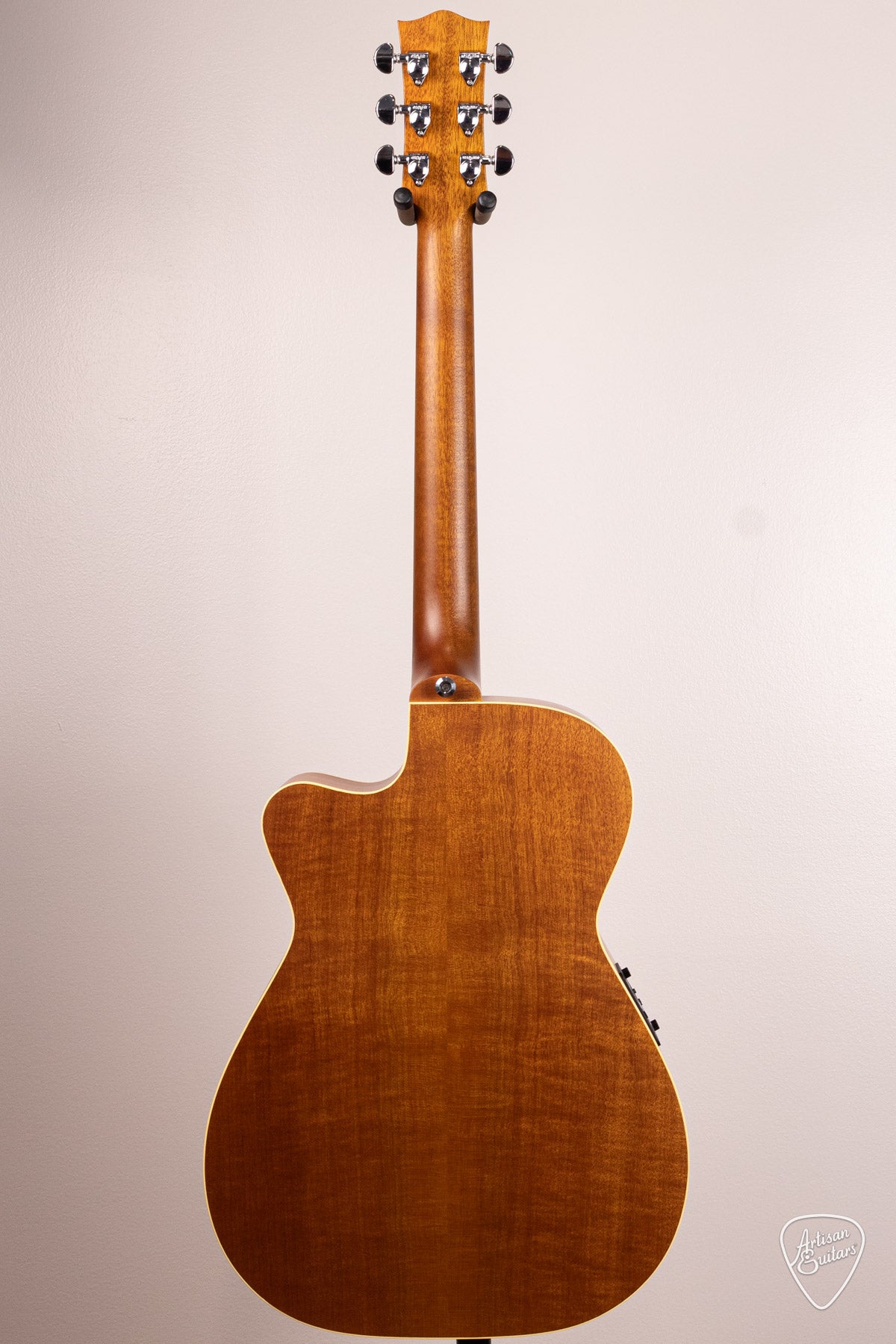 Maton Guitars EBG-808-TEC Tommy Emmanuel Cutaway - 16617