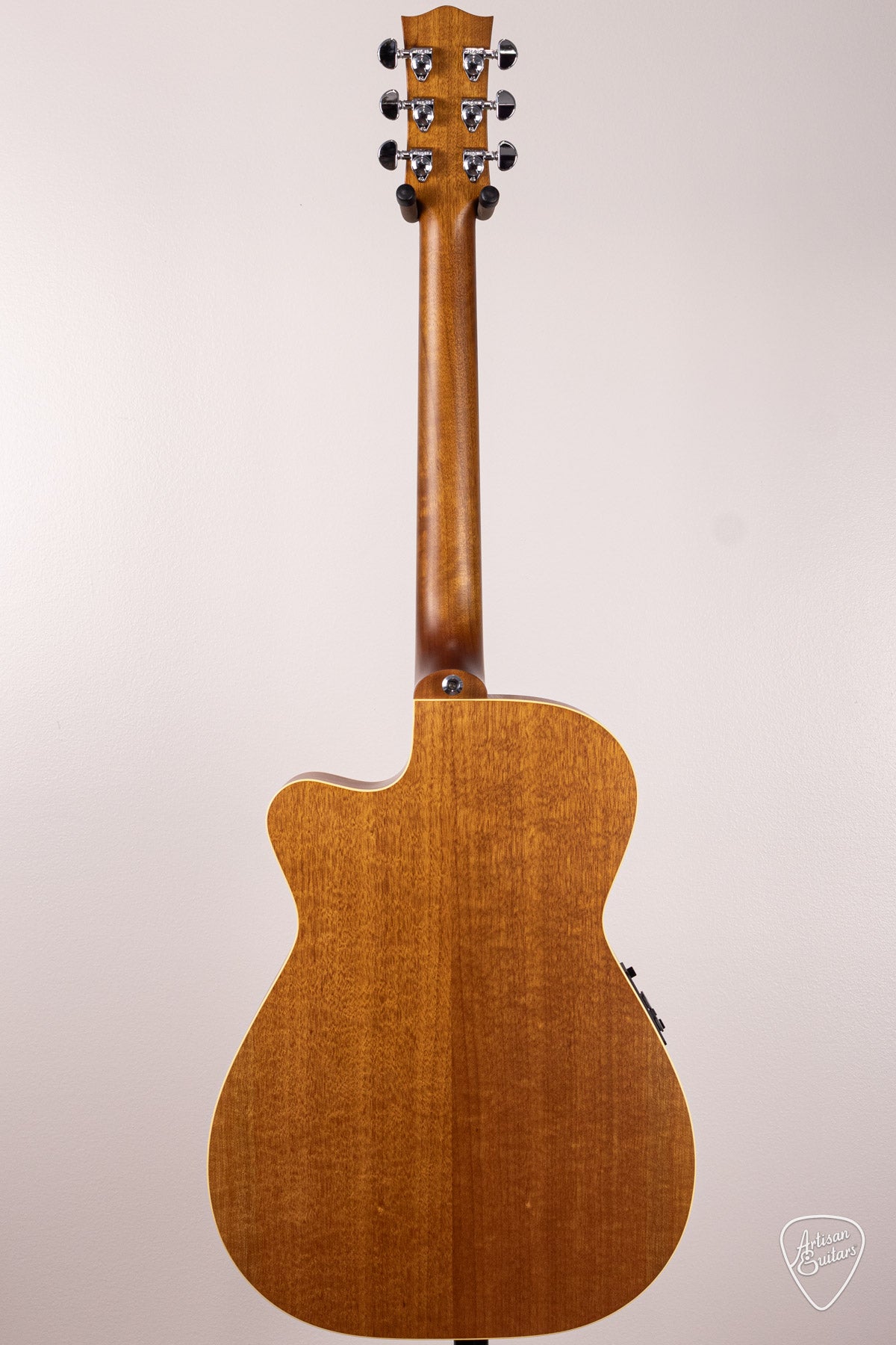 Maton Guitars EBG-808-TEC Tommy Emmanuel Cutaway - 16634