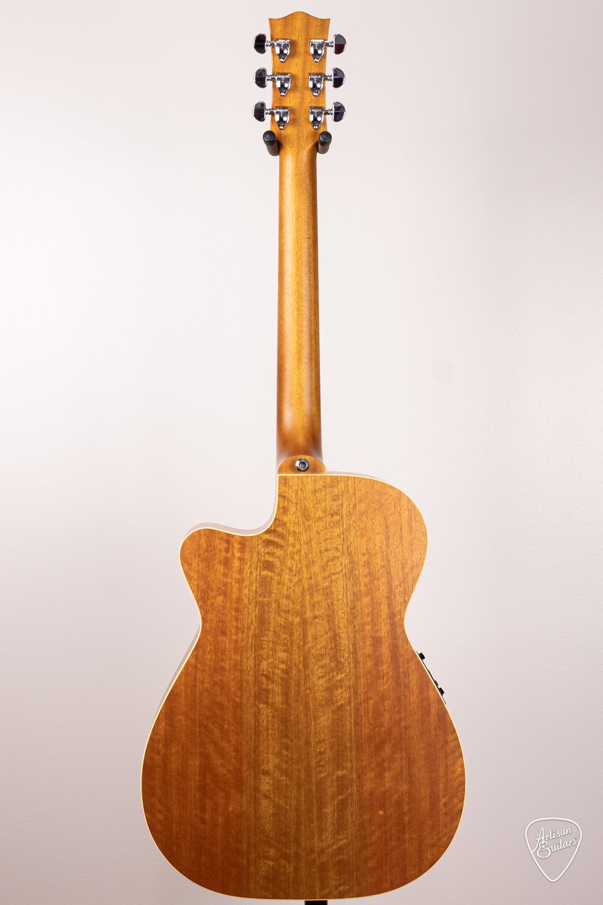 Maton Guitars EBG-808-TEC Tommy Emmanuel Cutaway - 16725