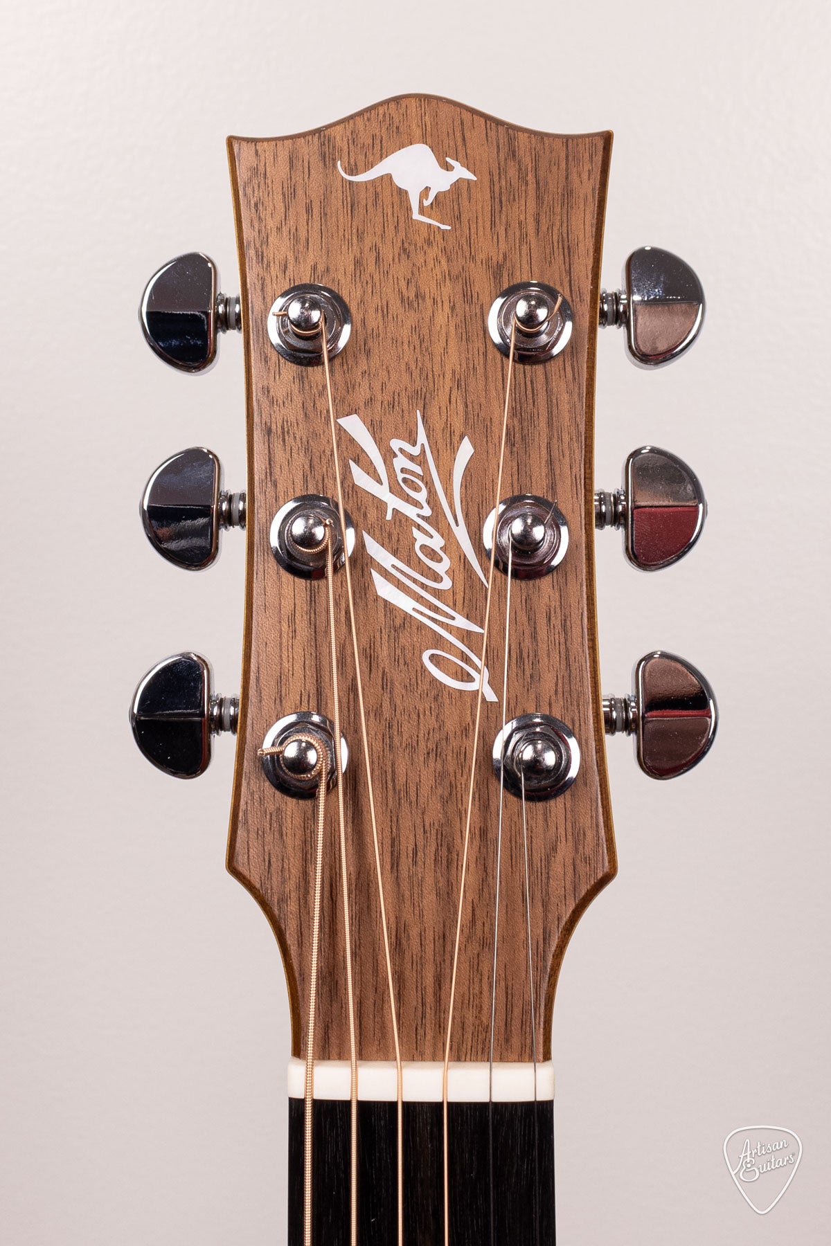 Maton Guitars EBG-808-TEC Tommy Emmanuel Cutaway - 16725