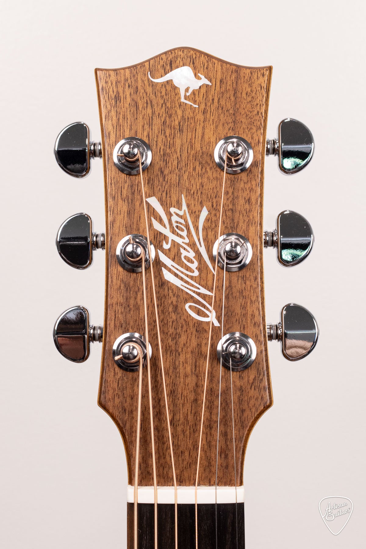 Maton Guitars EBG-808-TEC Tommy Emmanuel Cutaway - 16737