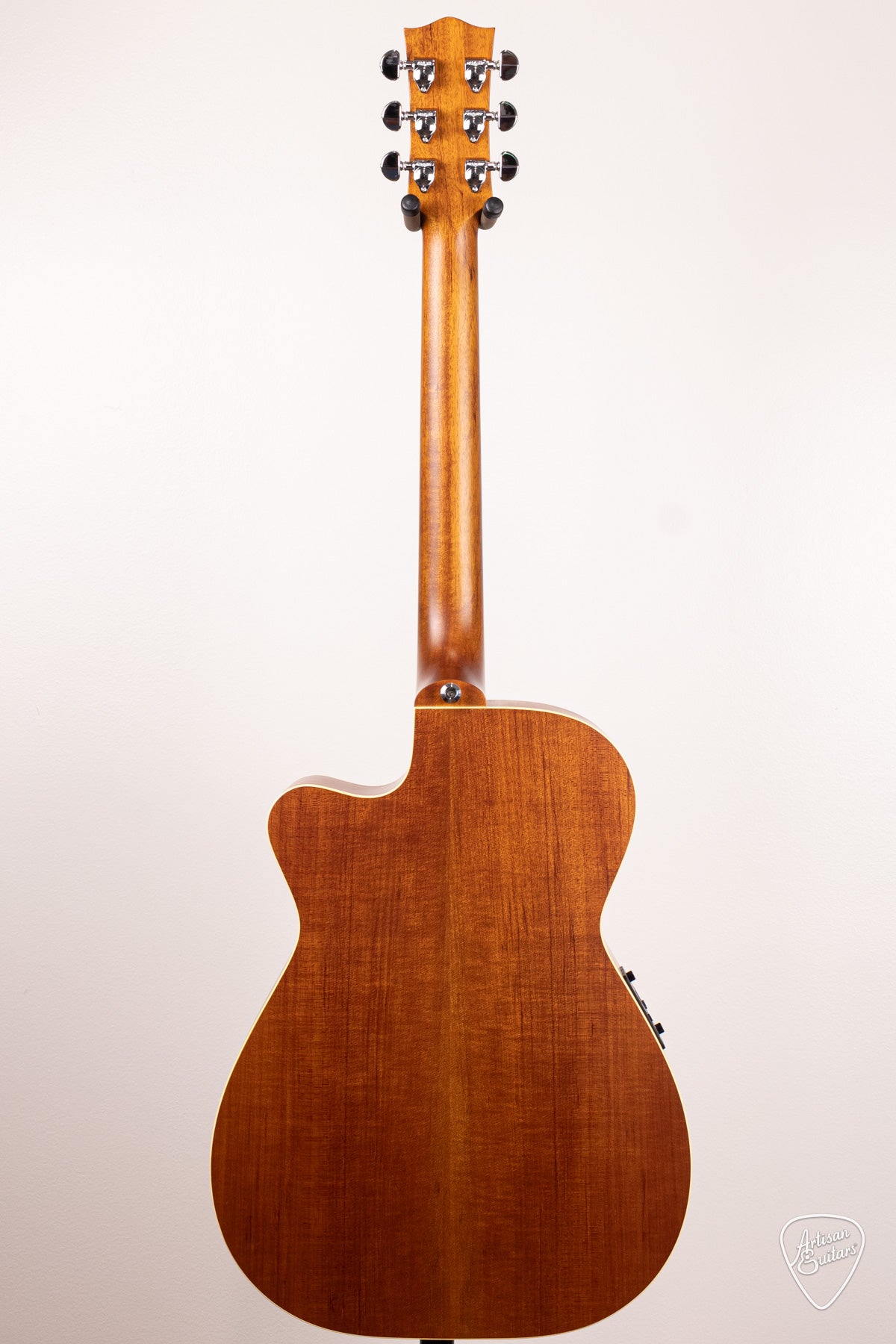 Maton Guitars EBG-808-TEC Tommy Emmanuel Cutaway - 16738