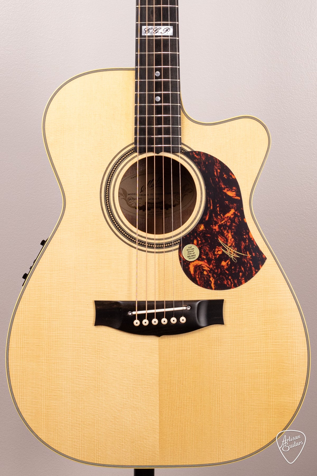 Maton Guitars EBG-808-TEC Tommy Emmanuel Cutaway - 16855