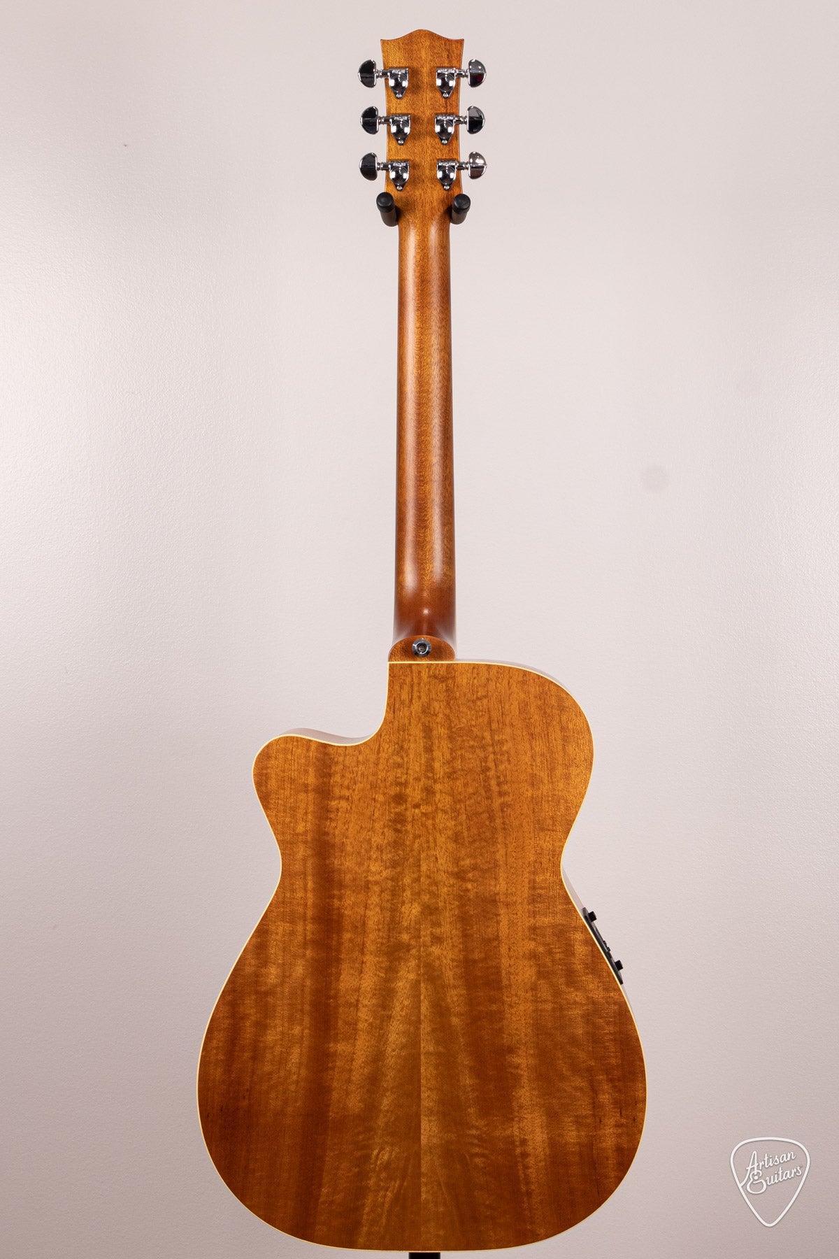 Maton Guitars EBG-808-TEC Tommy Emmanuel Cutaway - 16825
