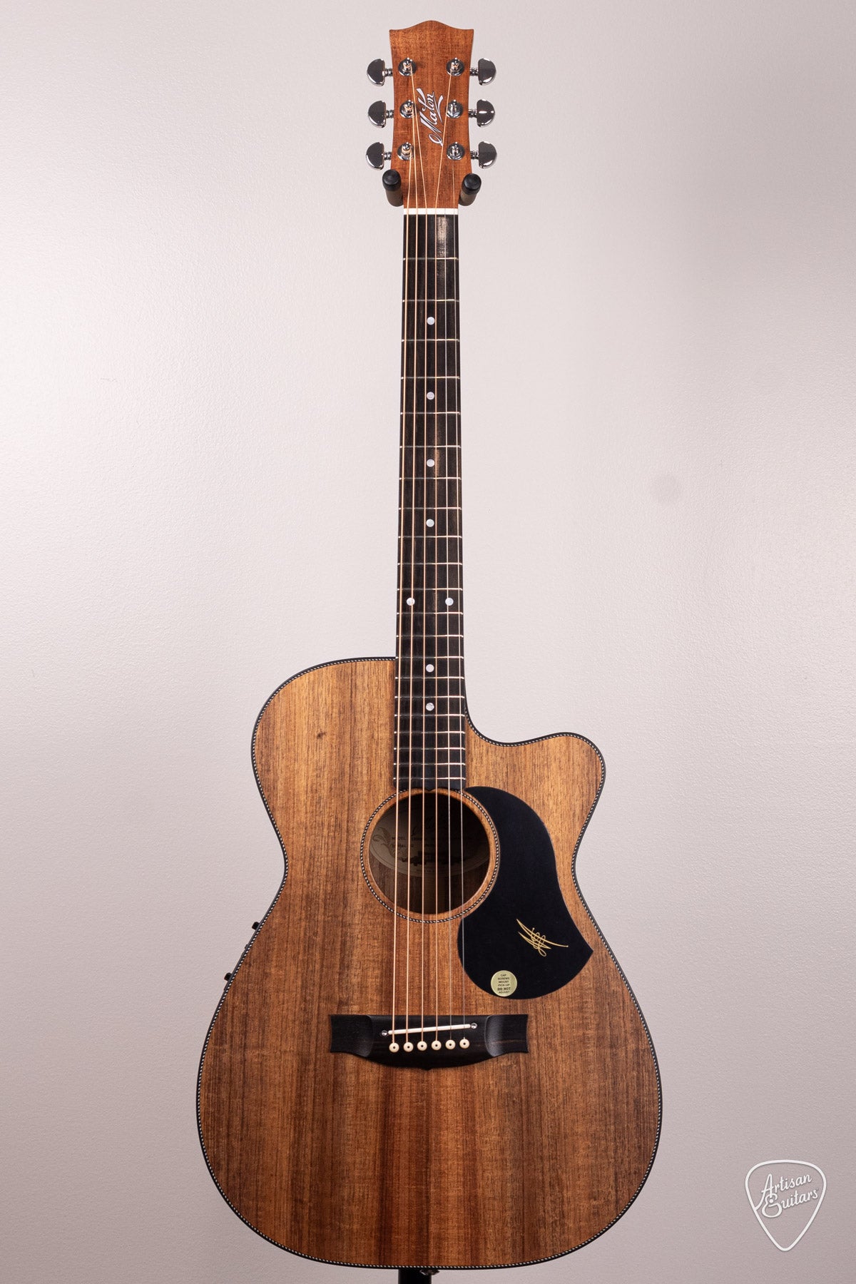 Maton Guitars All-Blackwood EBW-808C Cutaway - 16691