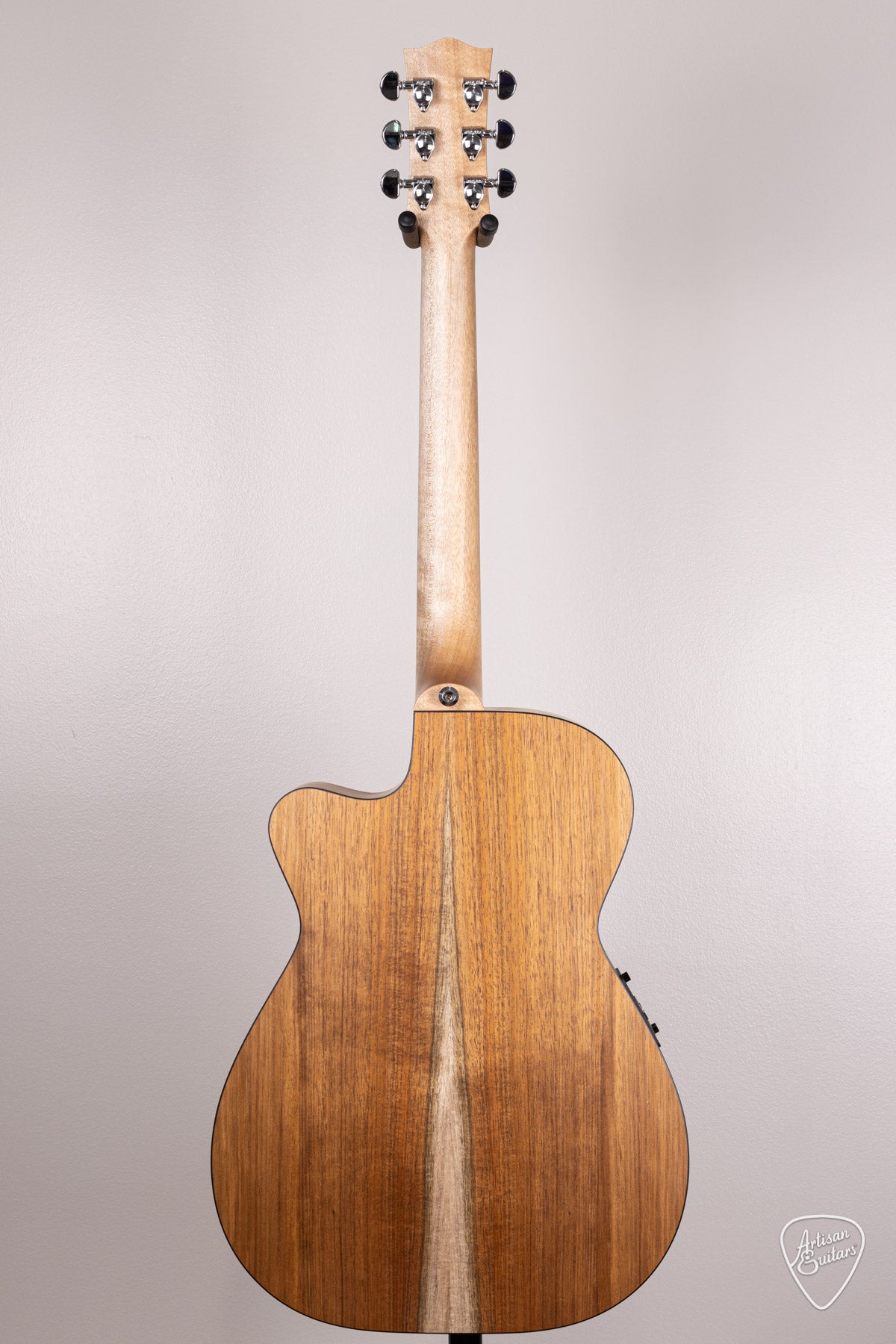 Maton Guitars All-Blackwood EBW-808C Cutaway - 16555