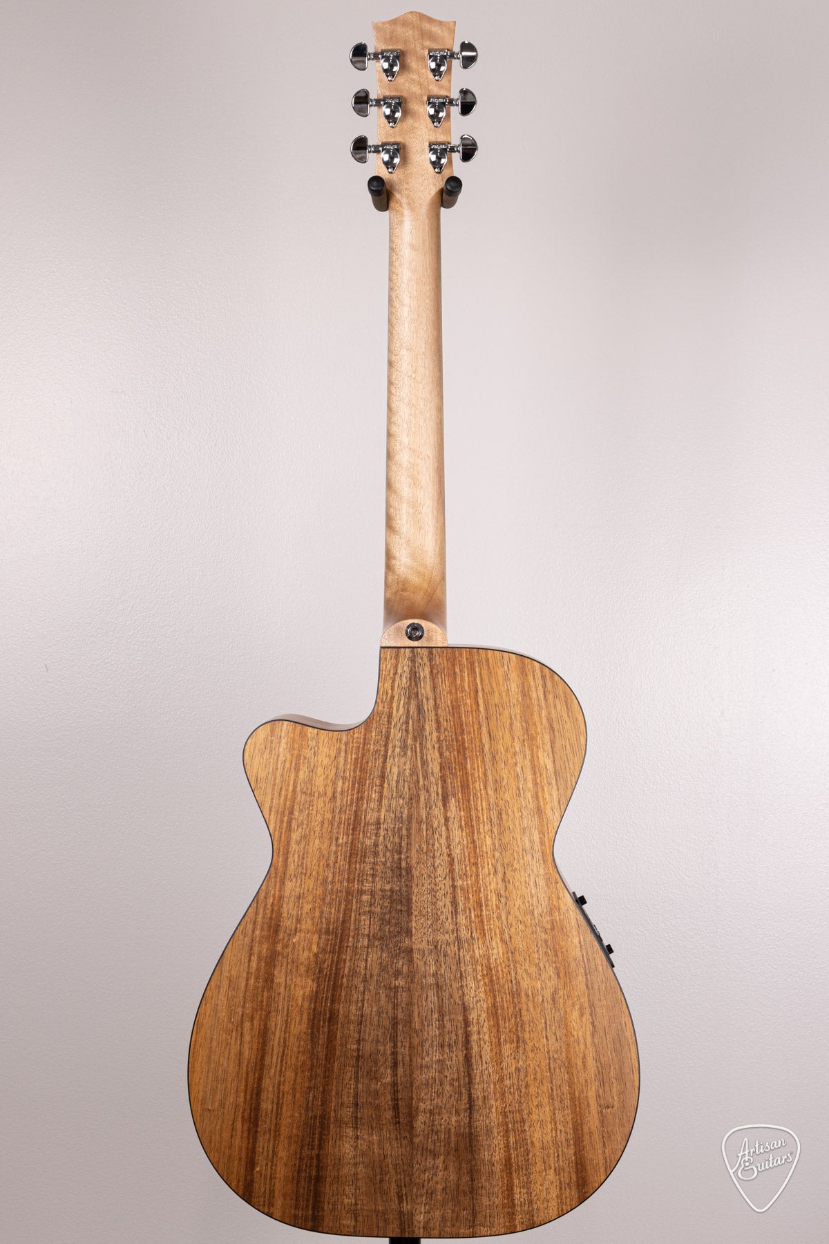 Maton Guitars All-Blackwood EBW-808C Cutaway - 16536