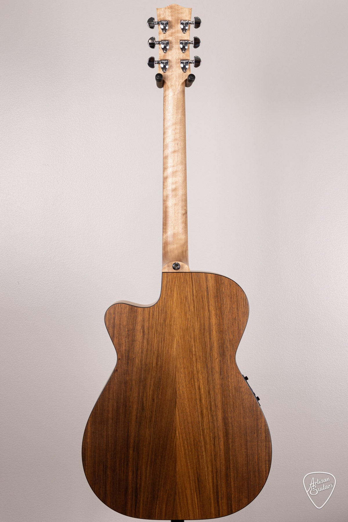 Maton Guitars All-Blackwood EBW-808C Cutaway - 16556