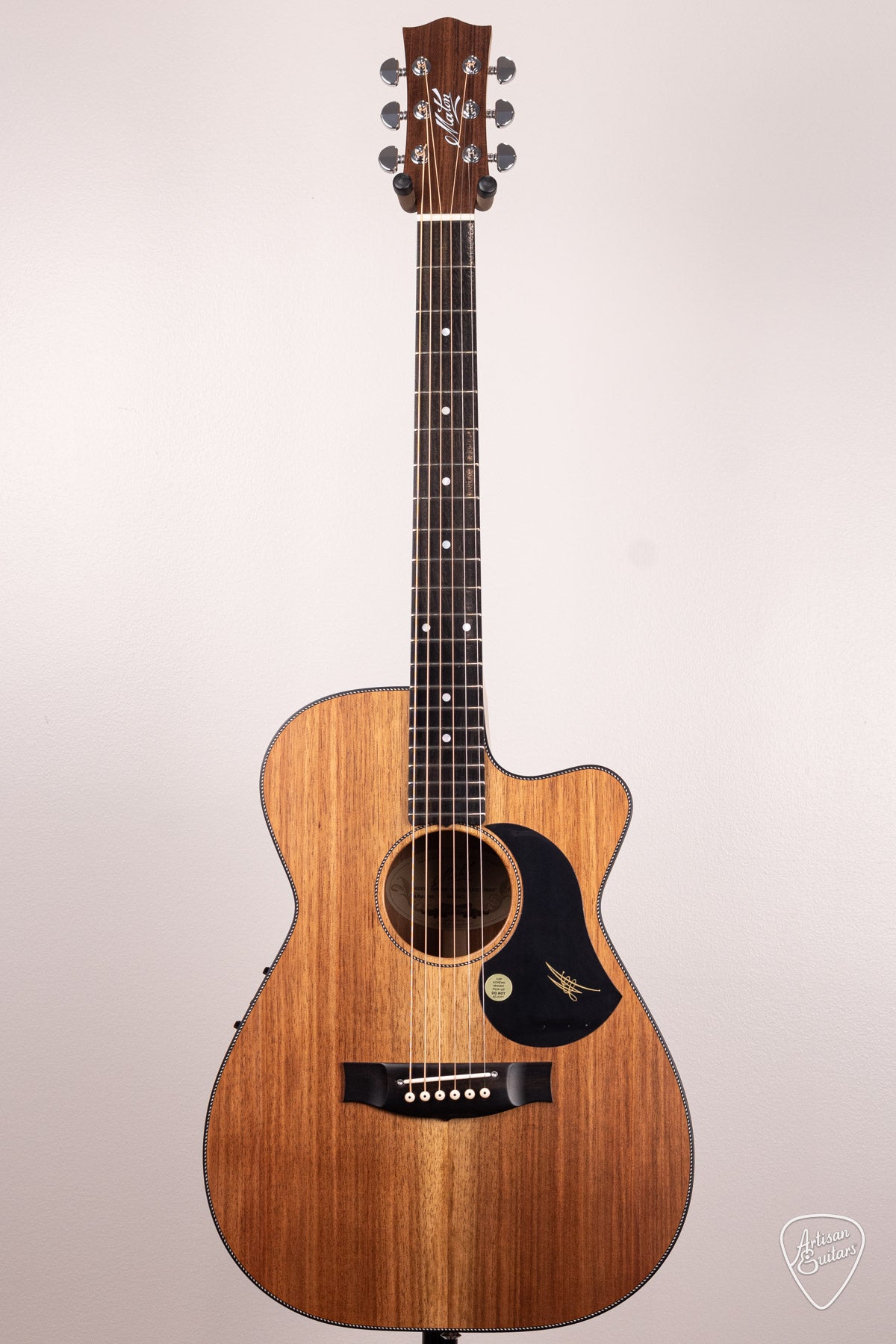 Maton Guitars All-Blackwood EBW-808C Cutaway - 16653