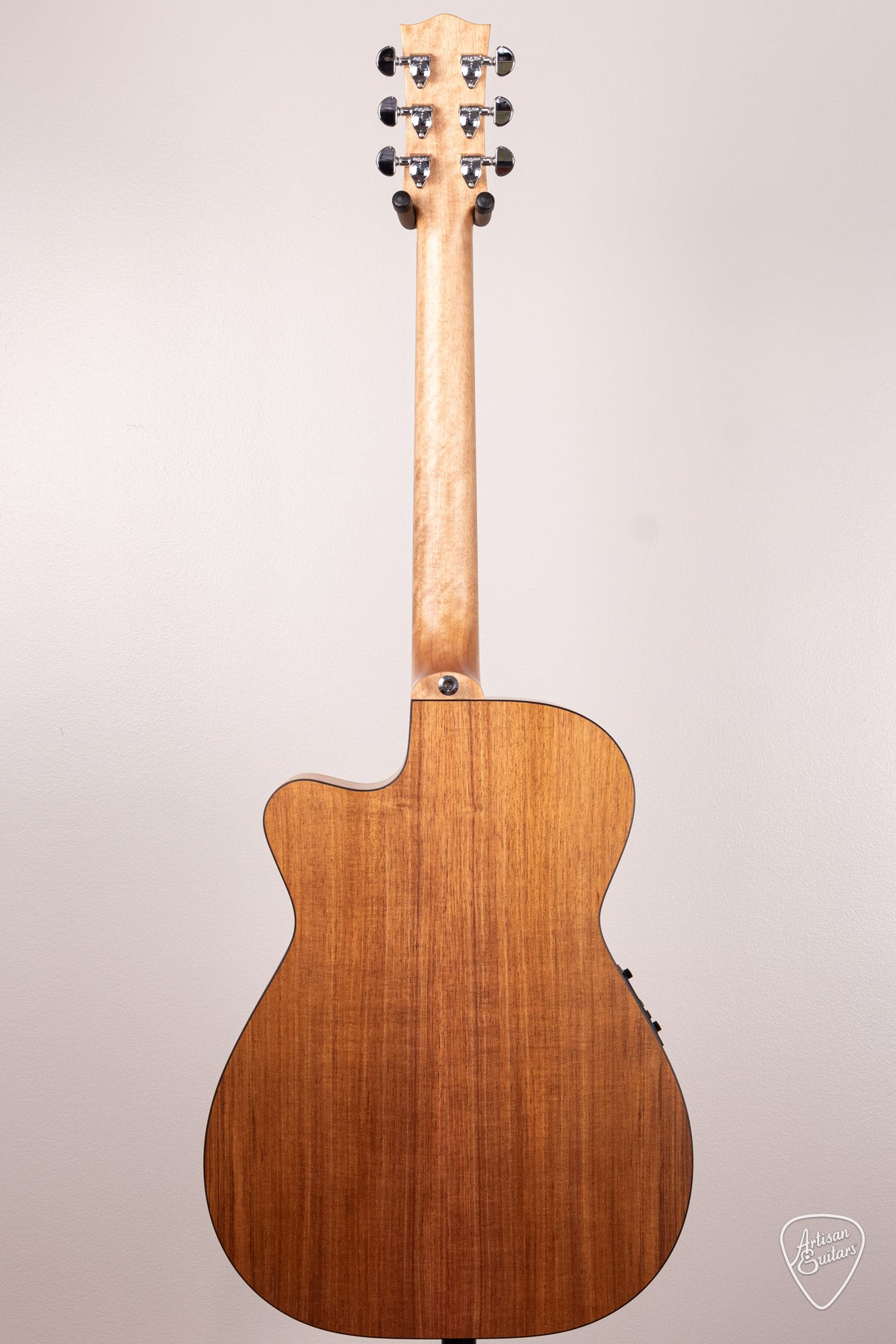 Maton Guitars All-Blackwood EBW-808C Cutaway - 16653