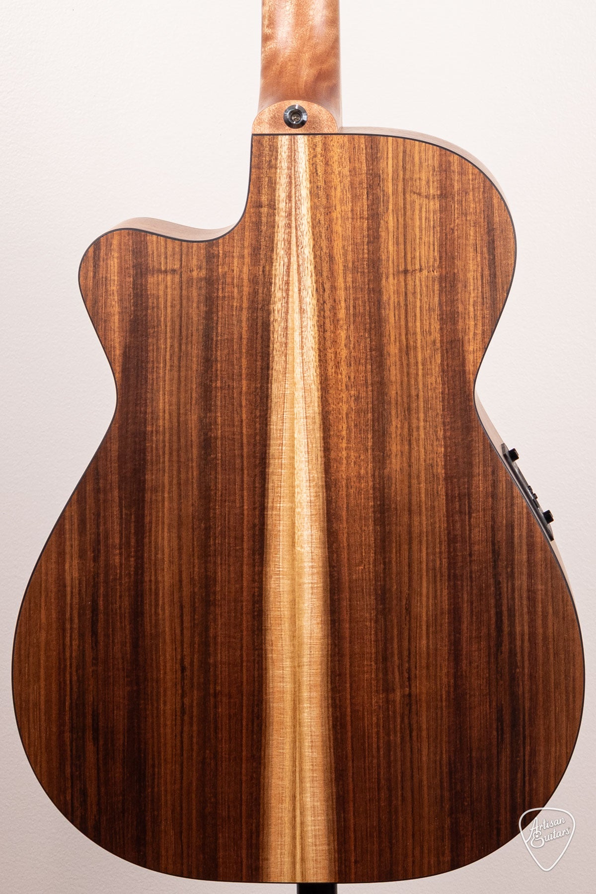 Maton Guitars All-Blackwood EBW-808C Cutaway - 16791