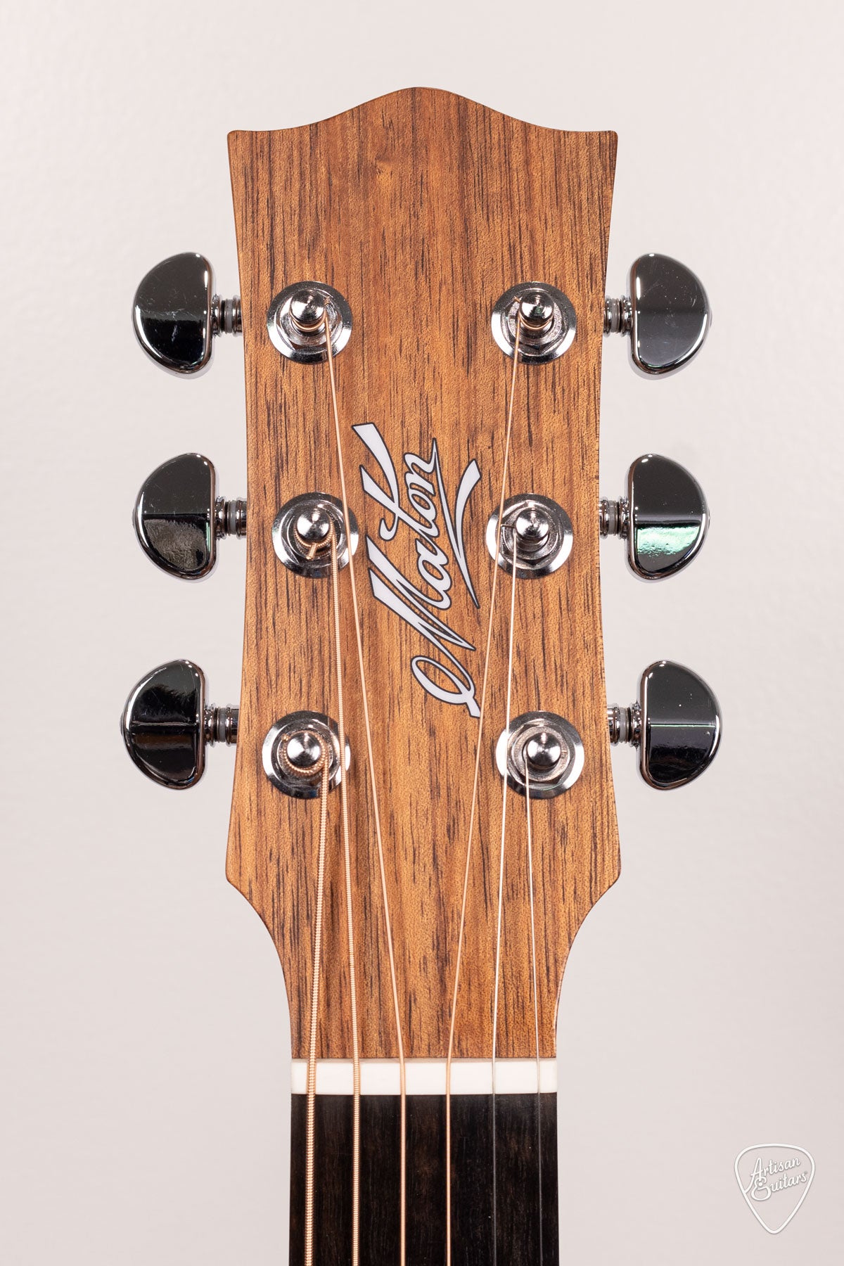 Maton Guitars All-Blackwood EBW-808C Cutaway - 16747