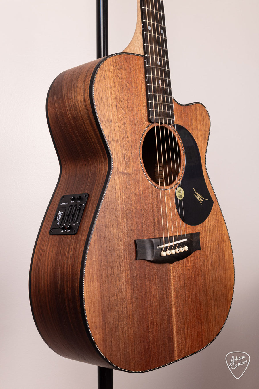 Maton Guitars All-Blackwood EBW-808C Cutaway - 16853