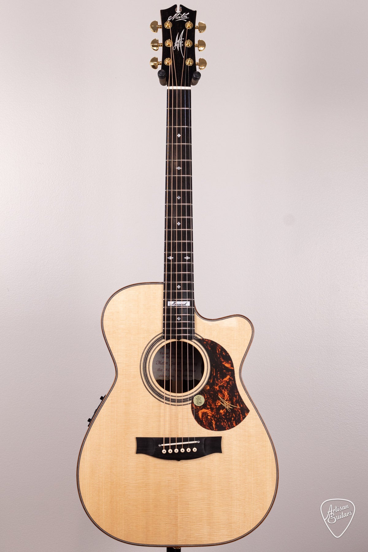 Maton Guitars EM100C-808 Messiah Cutaway - 16645