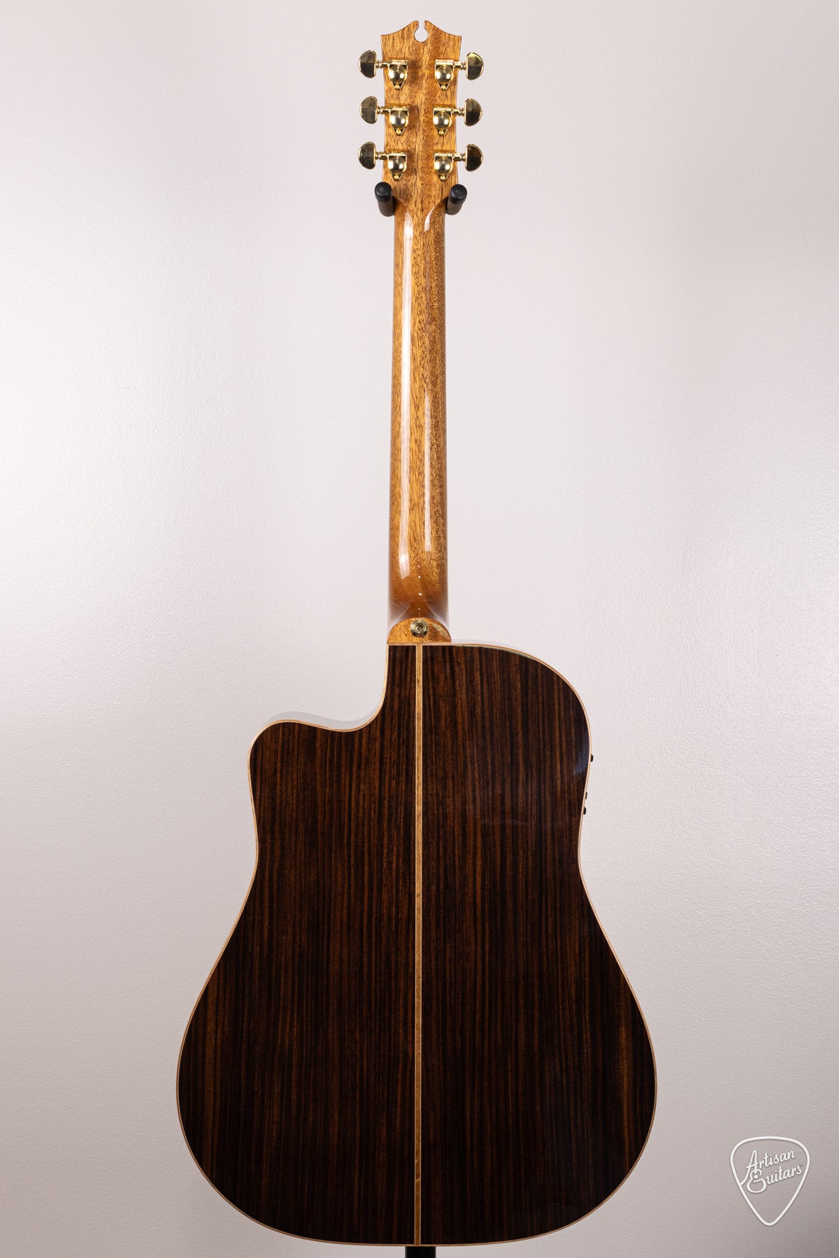 Maton Guitars EM100C Messiah Dreadnought Cutaway - 16558