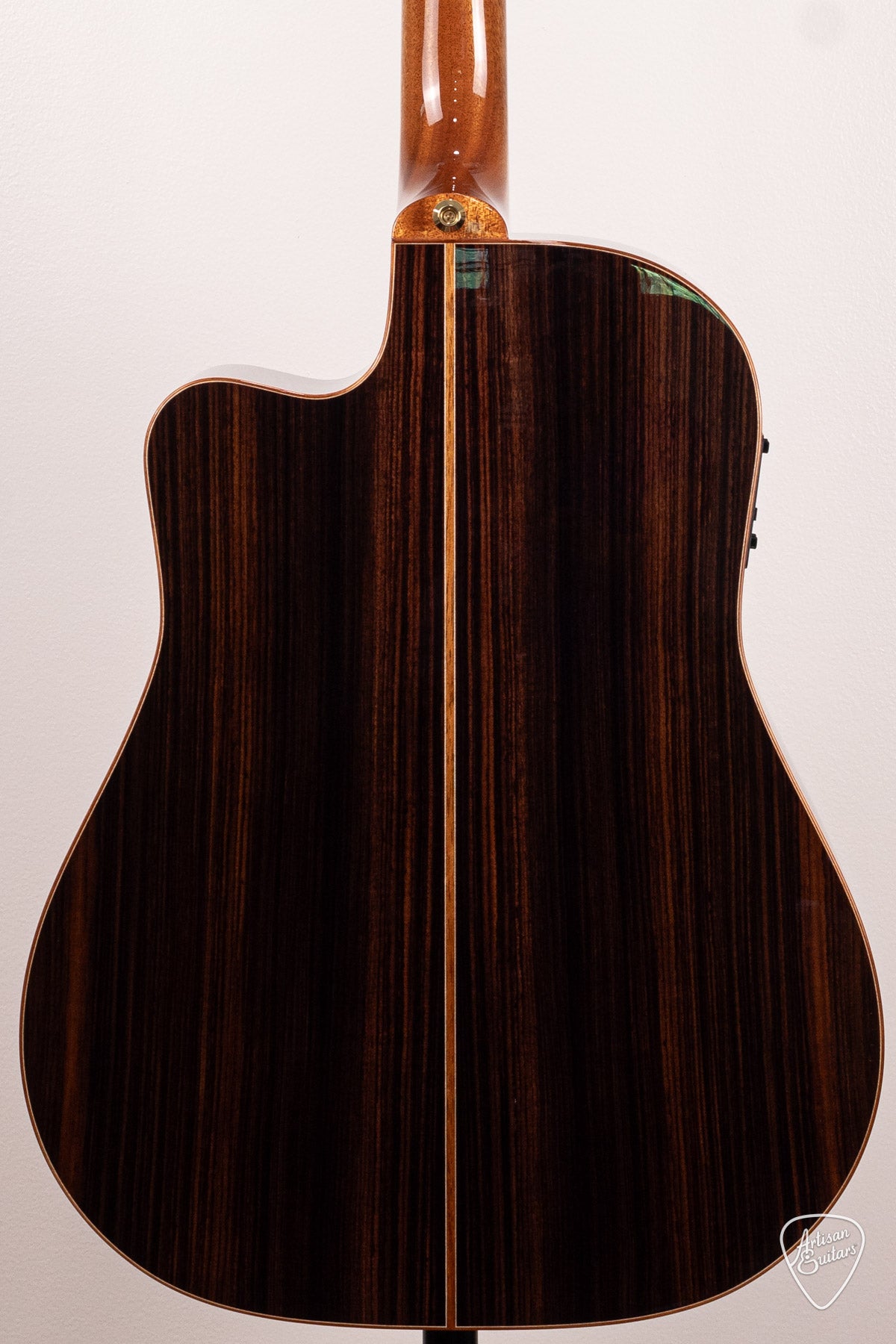 Maton Guitars EM100C Messiah Dreadnought Cutaway - 16761