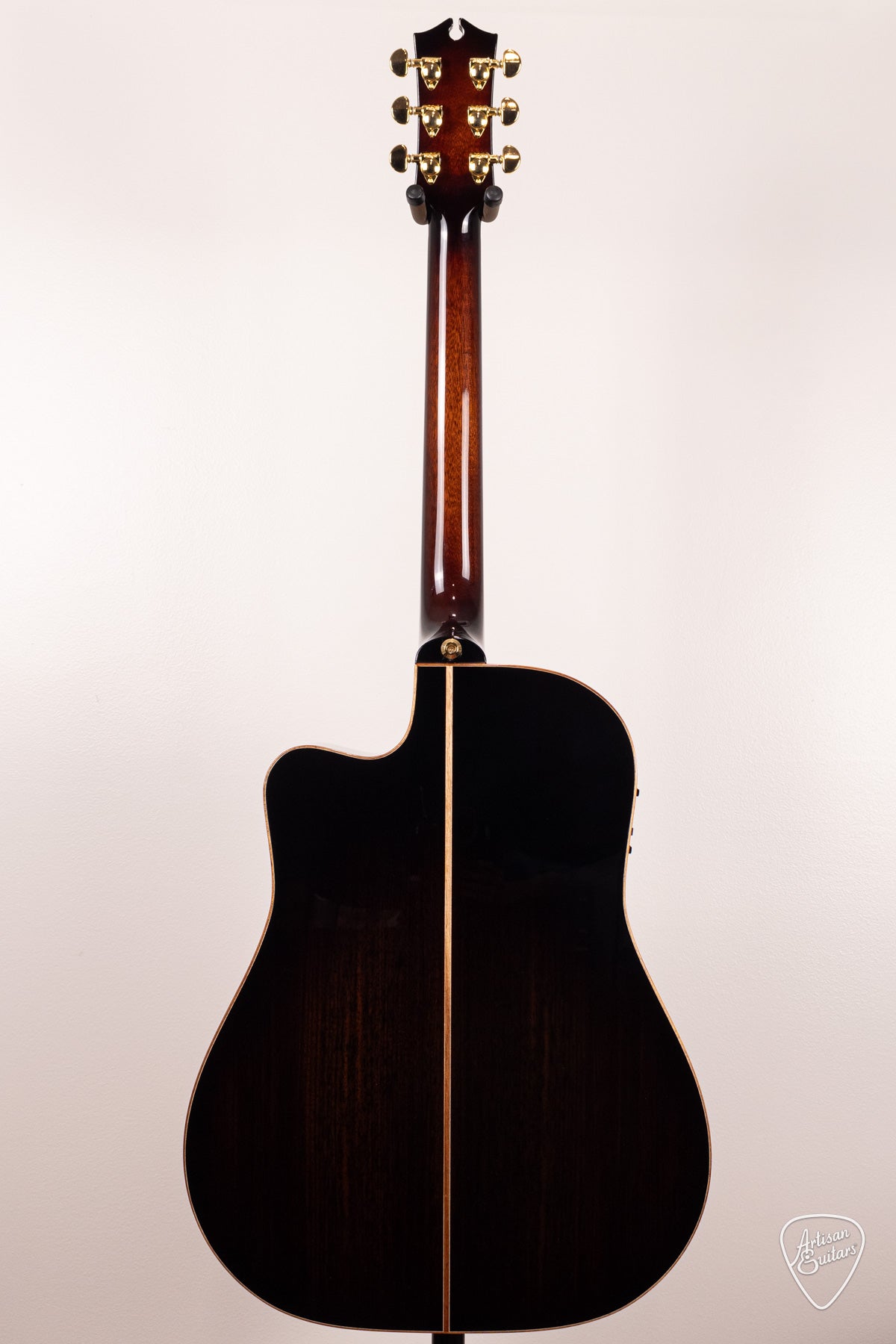Maton Guitars EM100C Messiah Dreadnought Cutaway - 16864