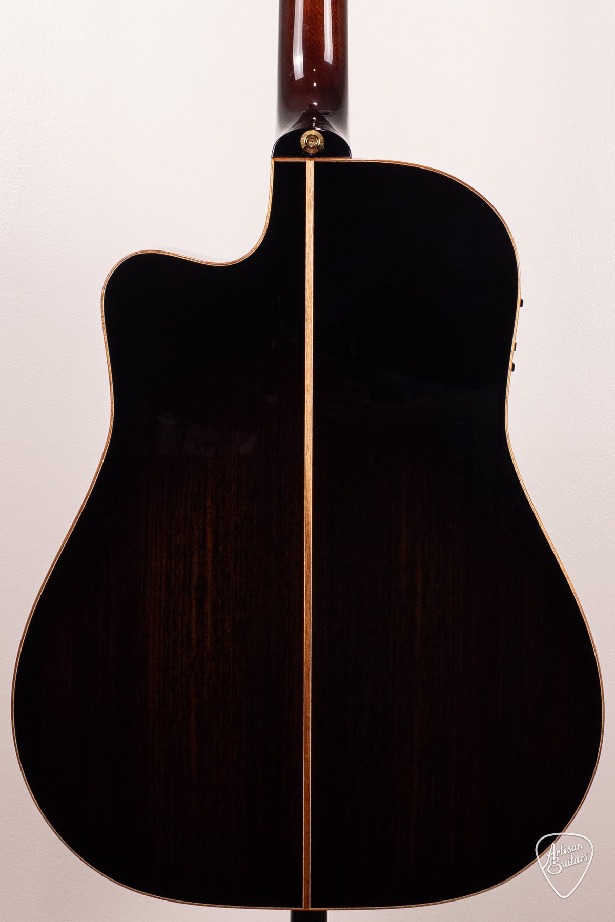 Maton Guitars EM100C Messiah Dreadnought Cutaway - 16864