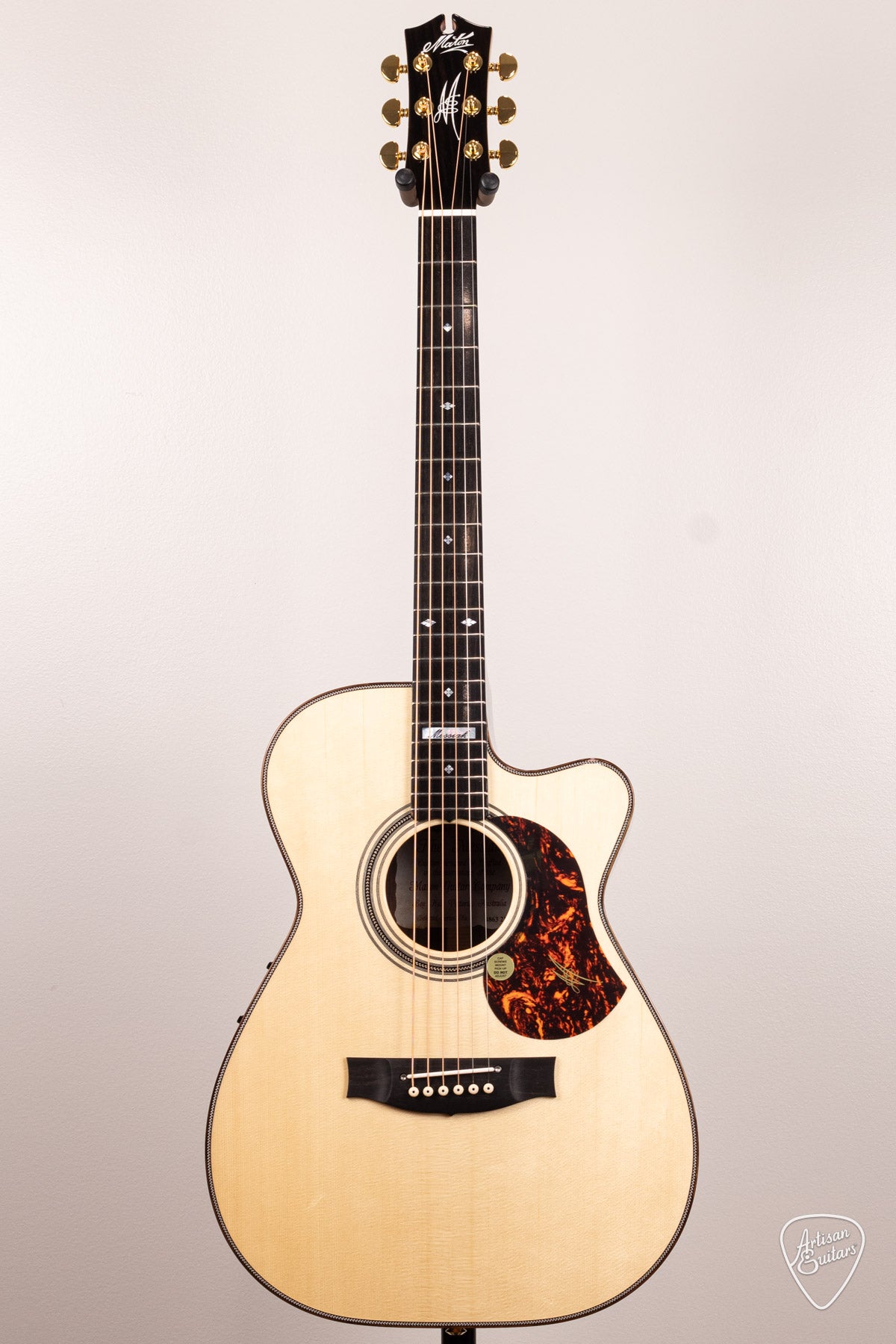 Maton Guitars EM100C-808 Messiah Cutaway - 16795