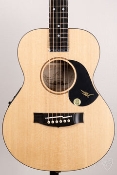 MG-EM6-15356-5_240x.jpg?v=