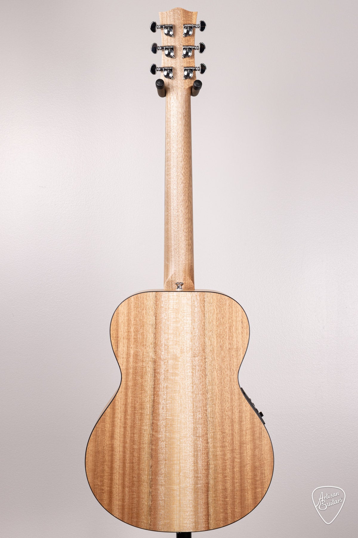 Maton Guitars EM6 Mini - 16569