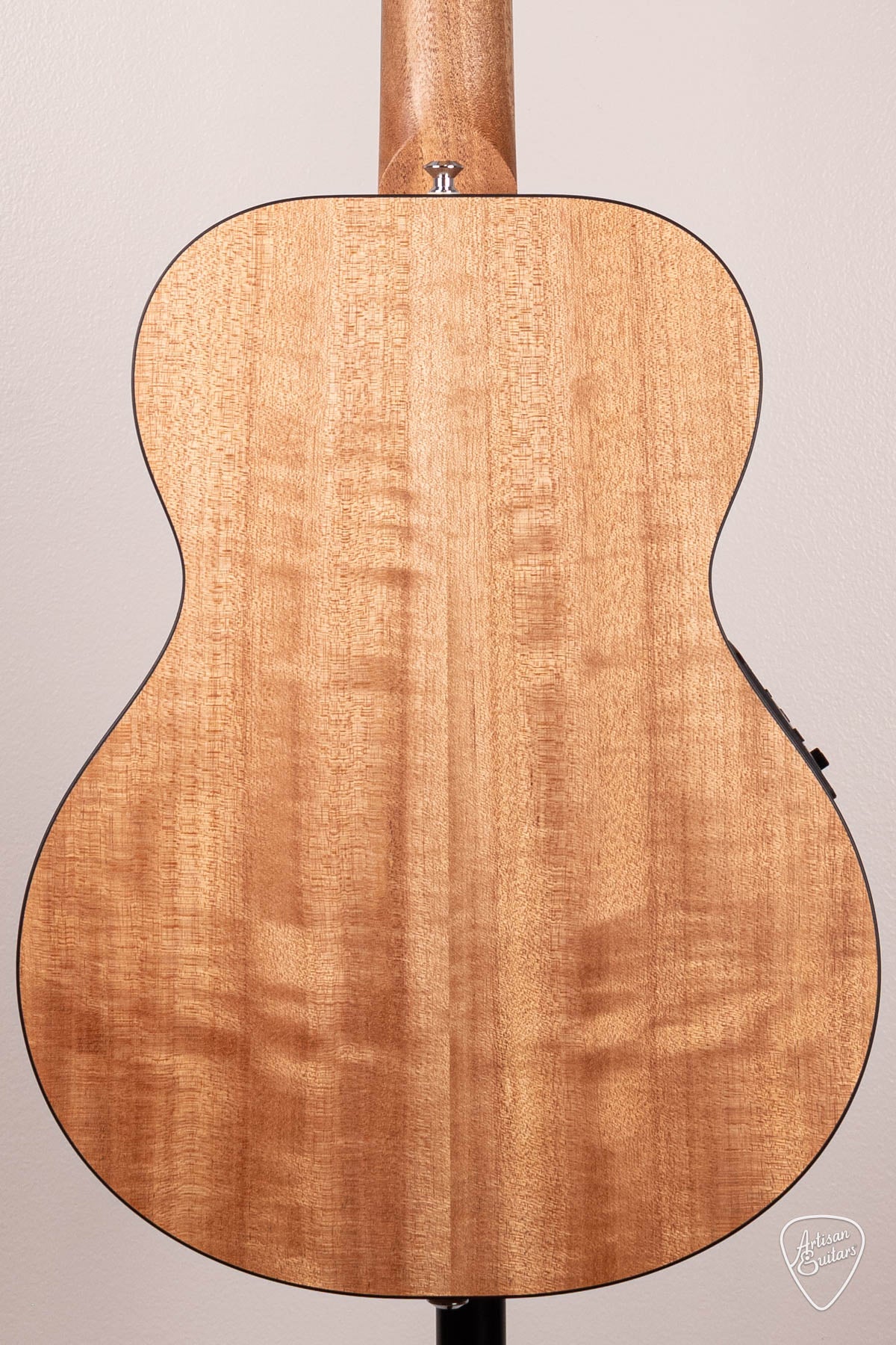 Maton Guitars EM6 Mini - 16625