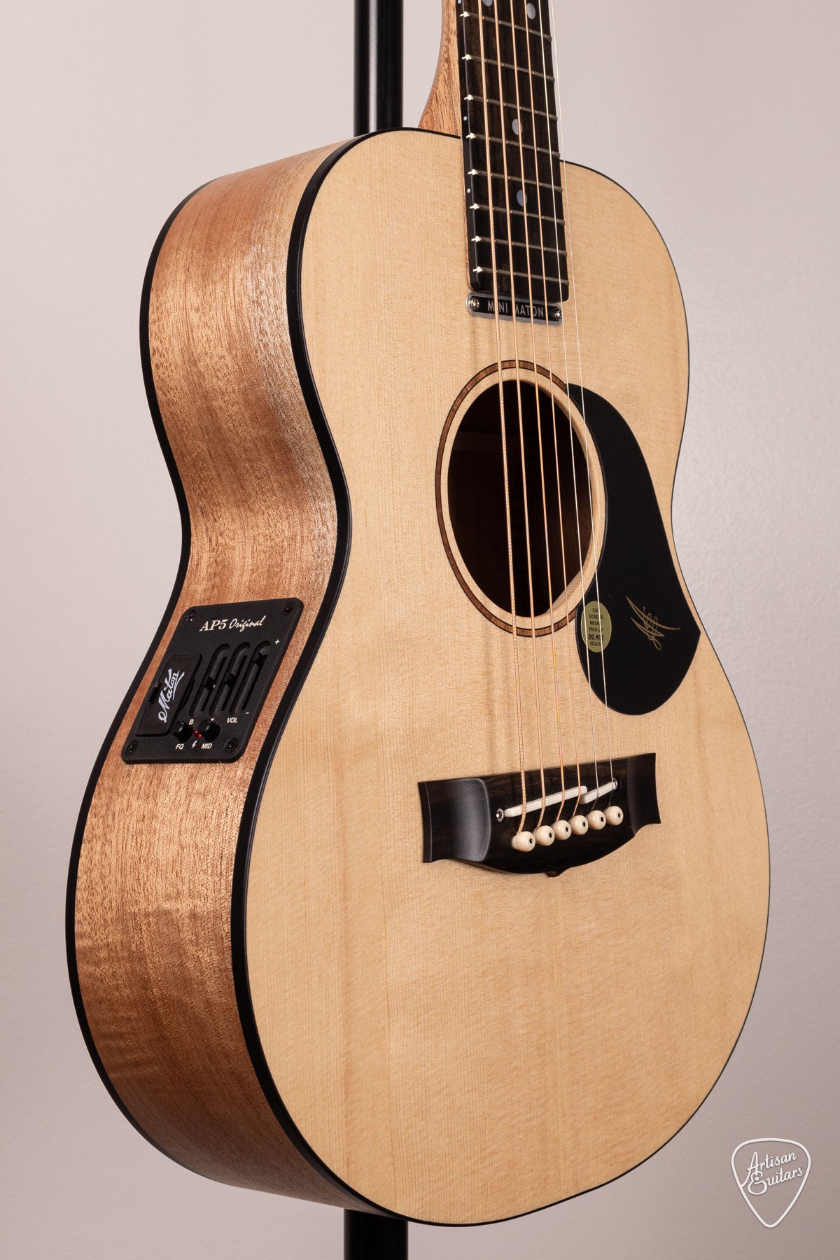 Maton Guitars EM6 Mini - 16625