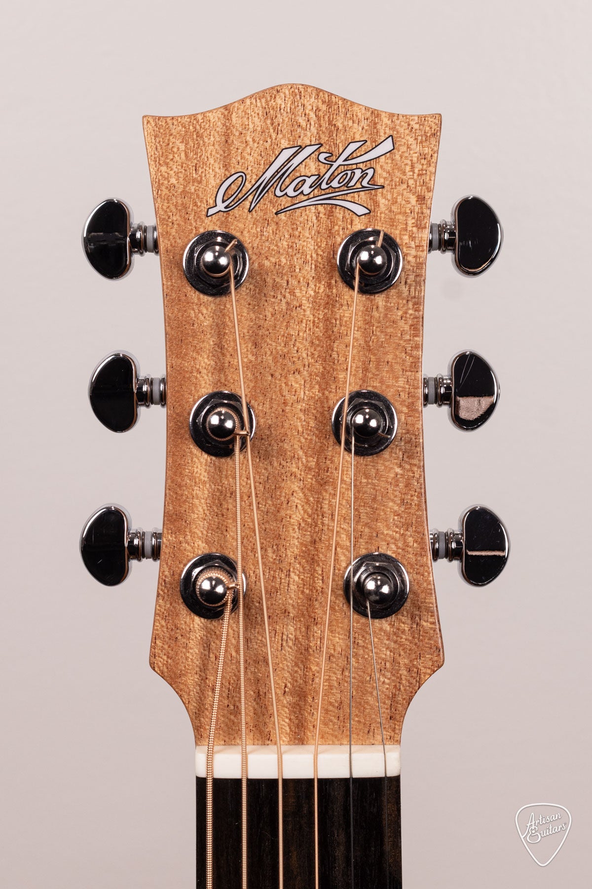 Maton Guitars EM6 Mini - 16625