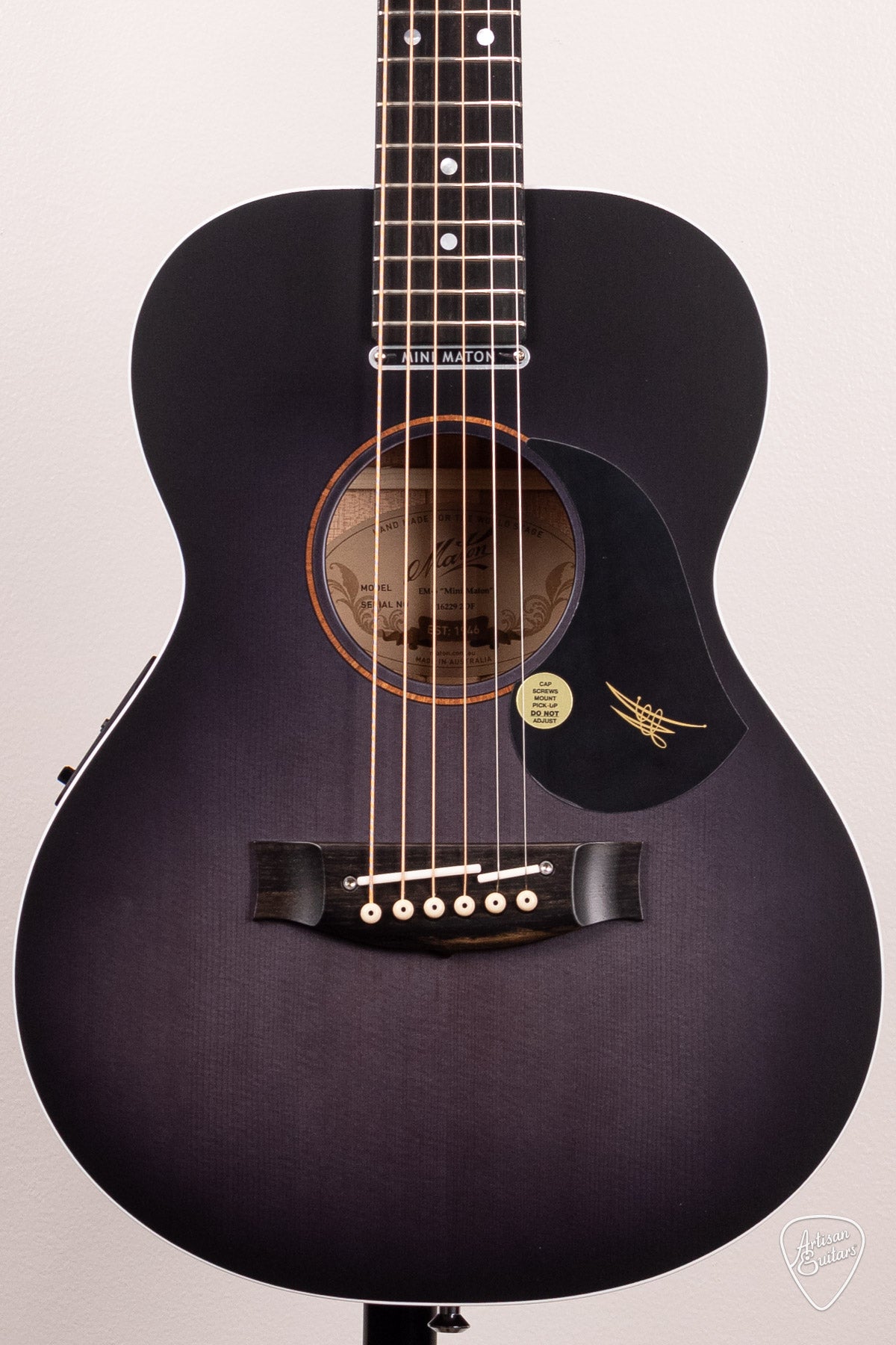 Maton Guitars Ghost Black EM6 Mini - 16808