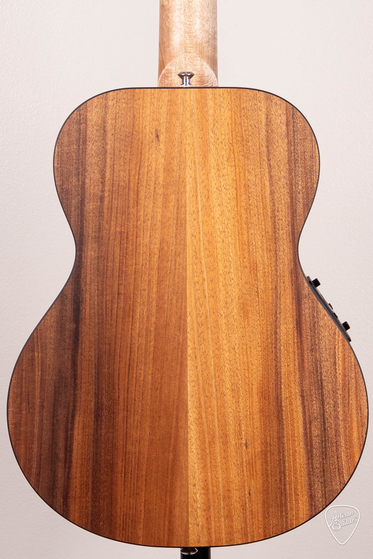 Maton Guitars EMBW-6 All Blackwood Mini - 16750