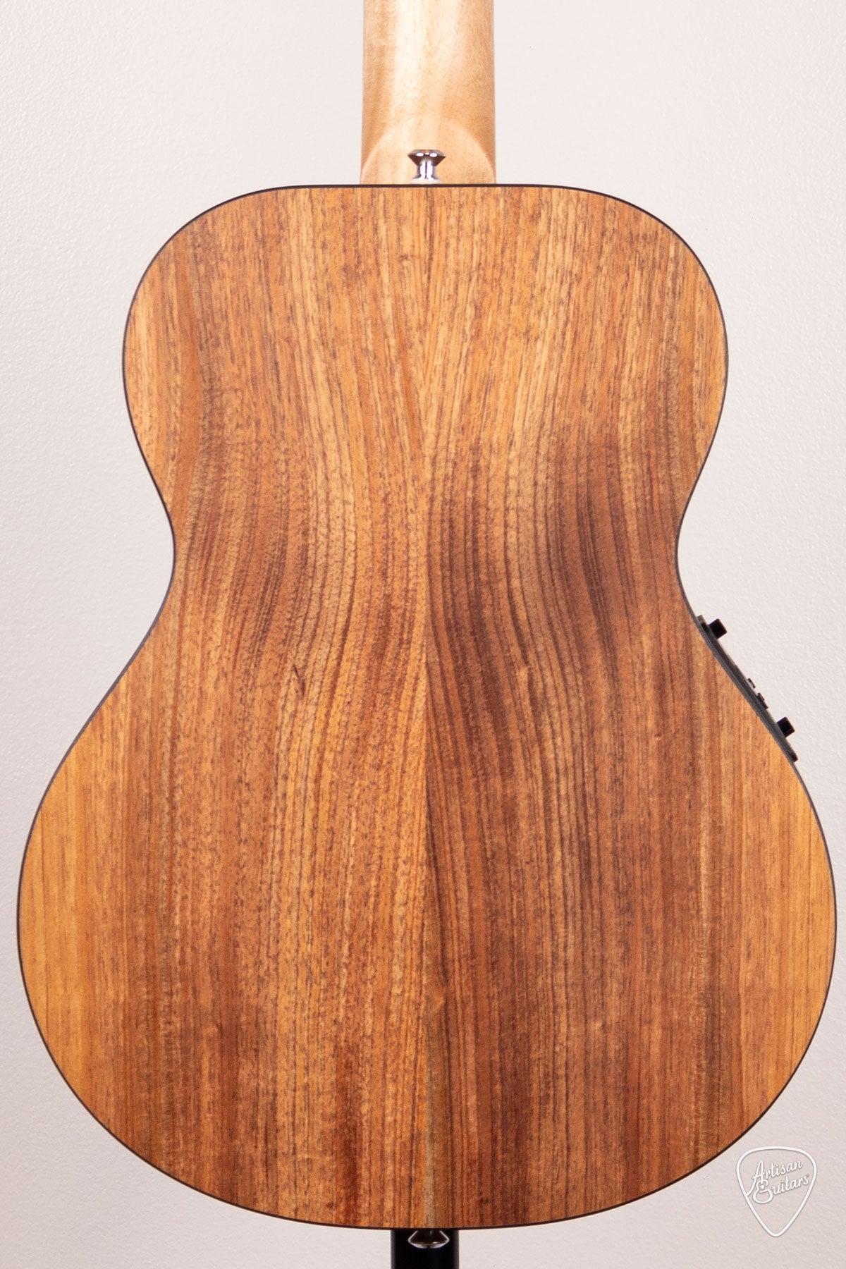 Maton Guitars EMBW-6 All Blackwood Mini - 16751
