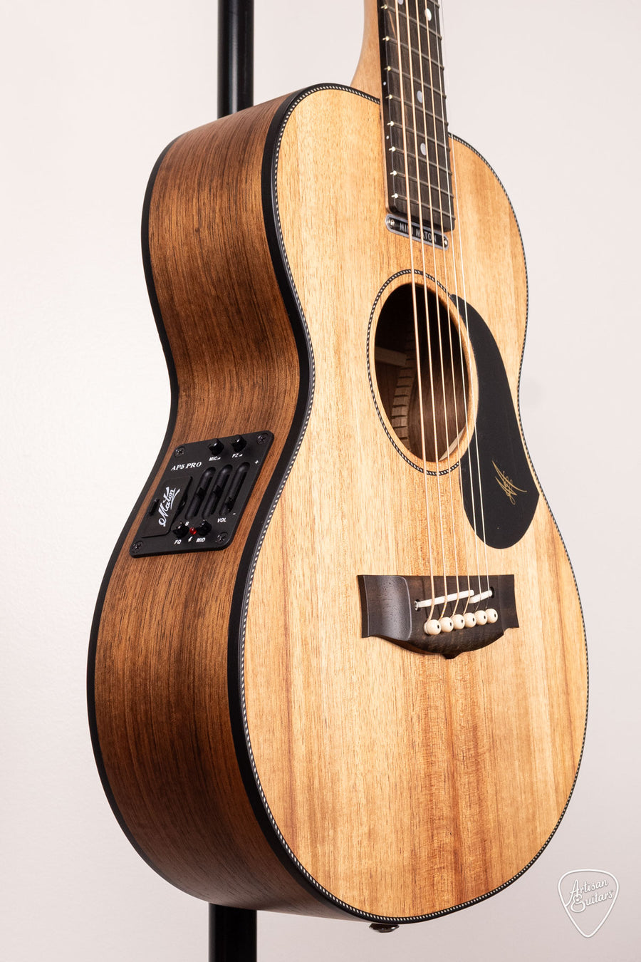 Maton Guitars EMBW-6 All Blackwood Mini - 16751