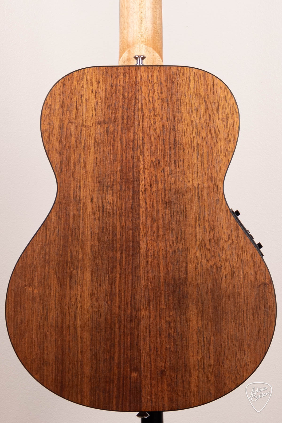 Maton Guitars EMBW-6 All Blackwood Mini - 16811