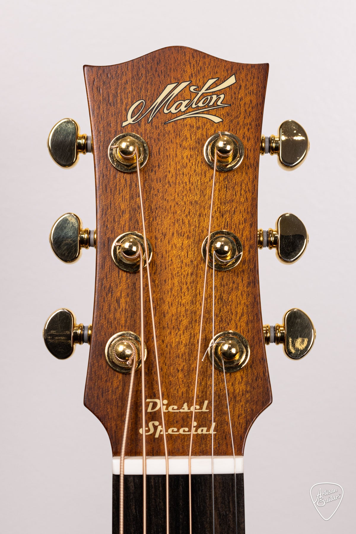 Maton Guitars EMD6 Diesel Mini - 16575