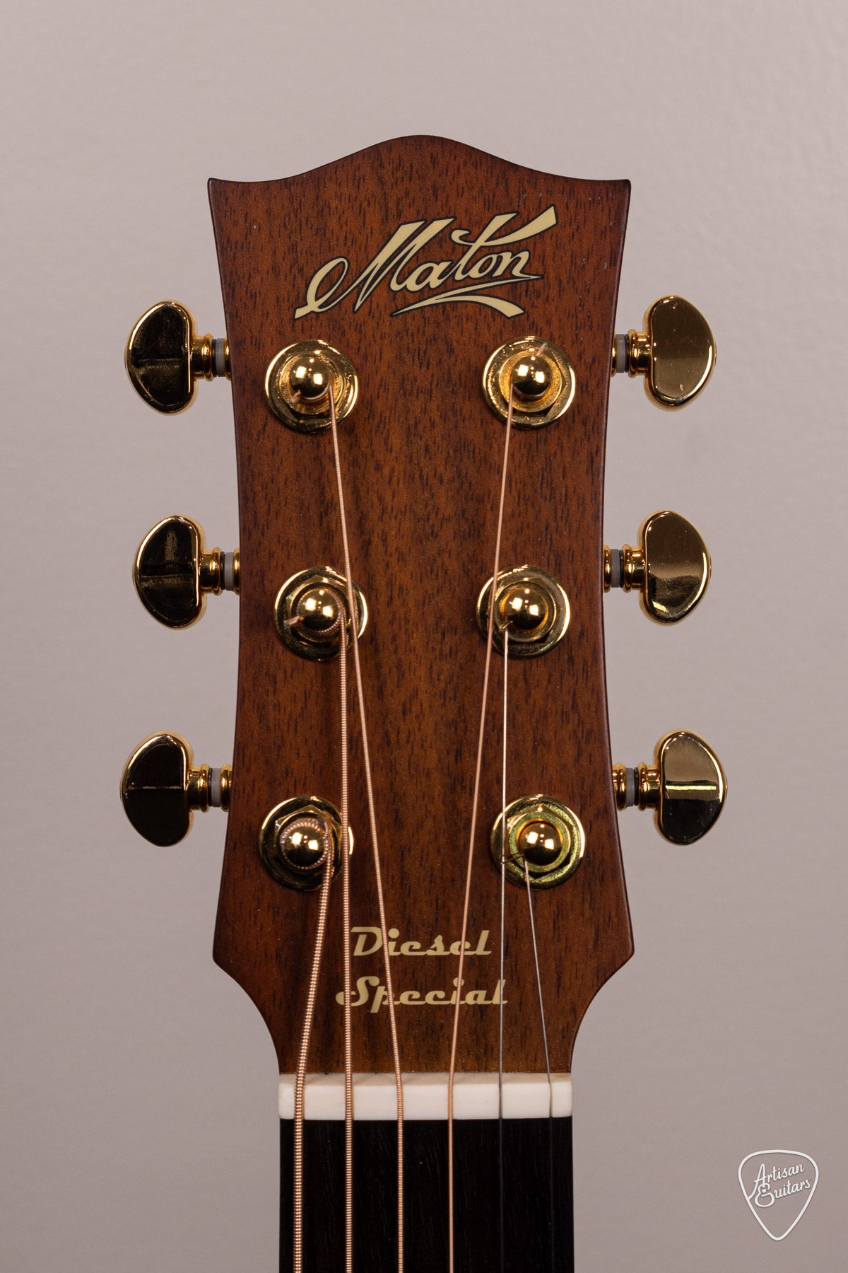 Maton Guitars EMD6 Diesel Mini - 16593