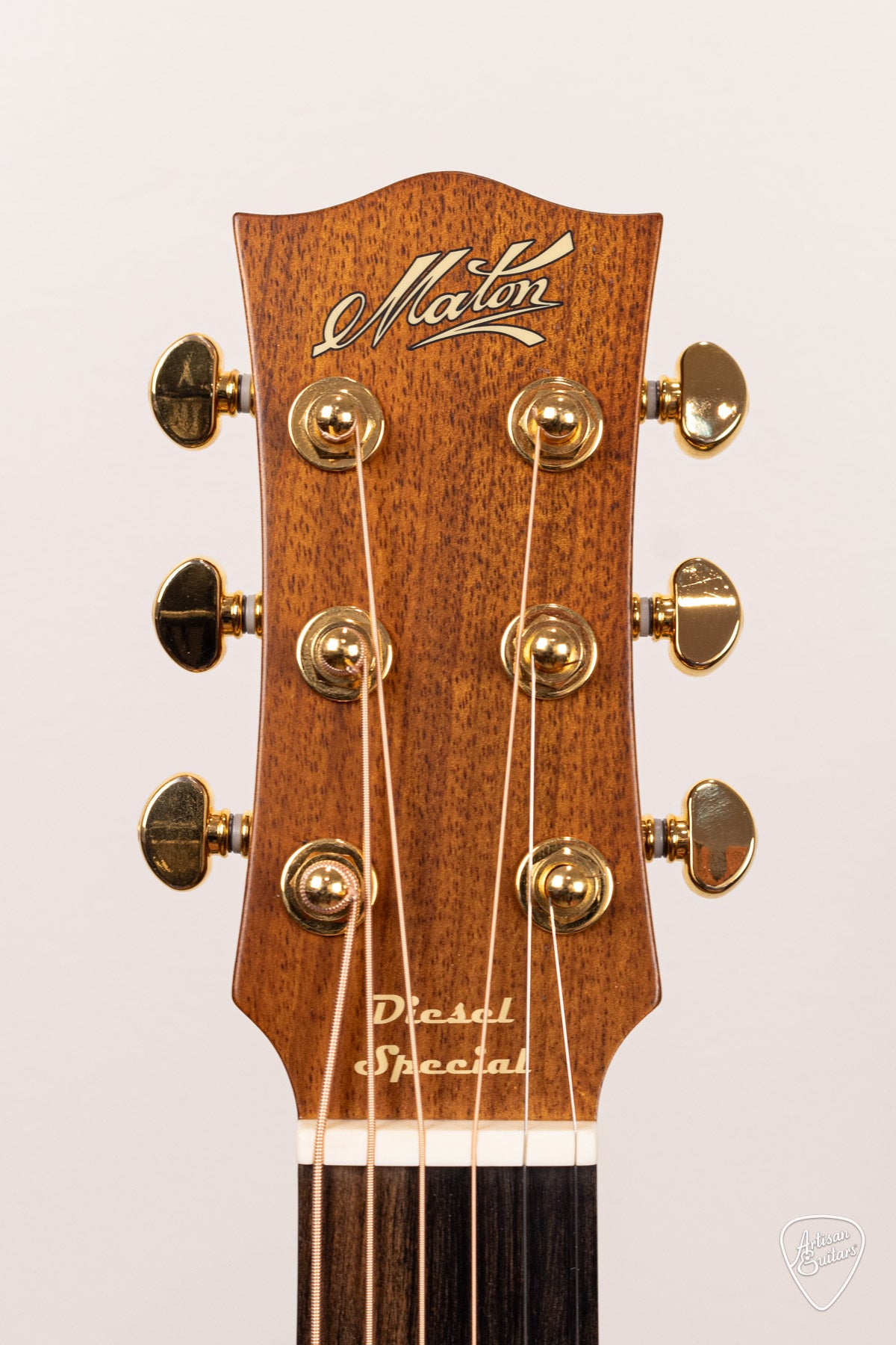Maton Guitars EMD6 Diesel Mini - 16693