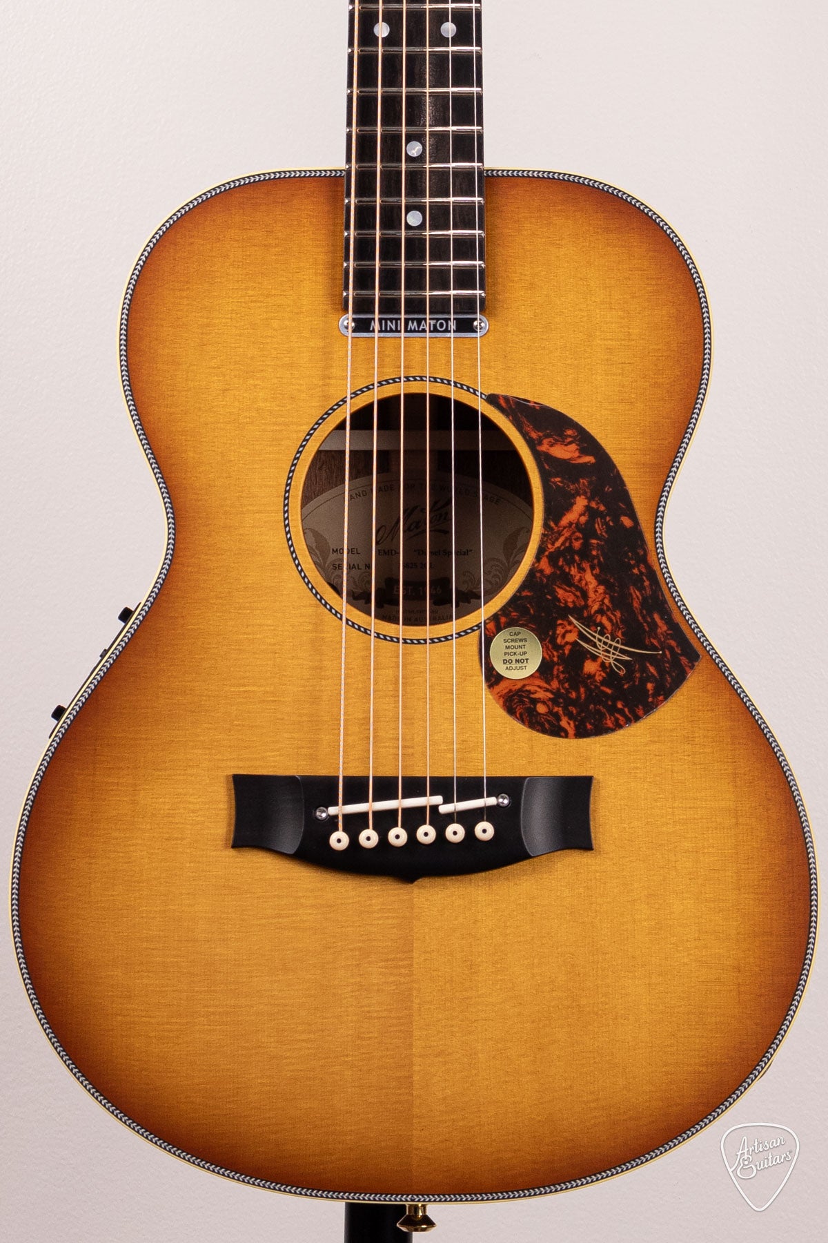 Maton mini online diesel 12 string