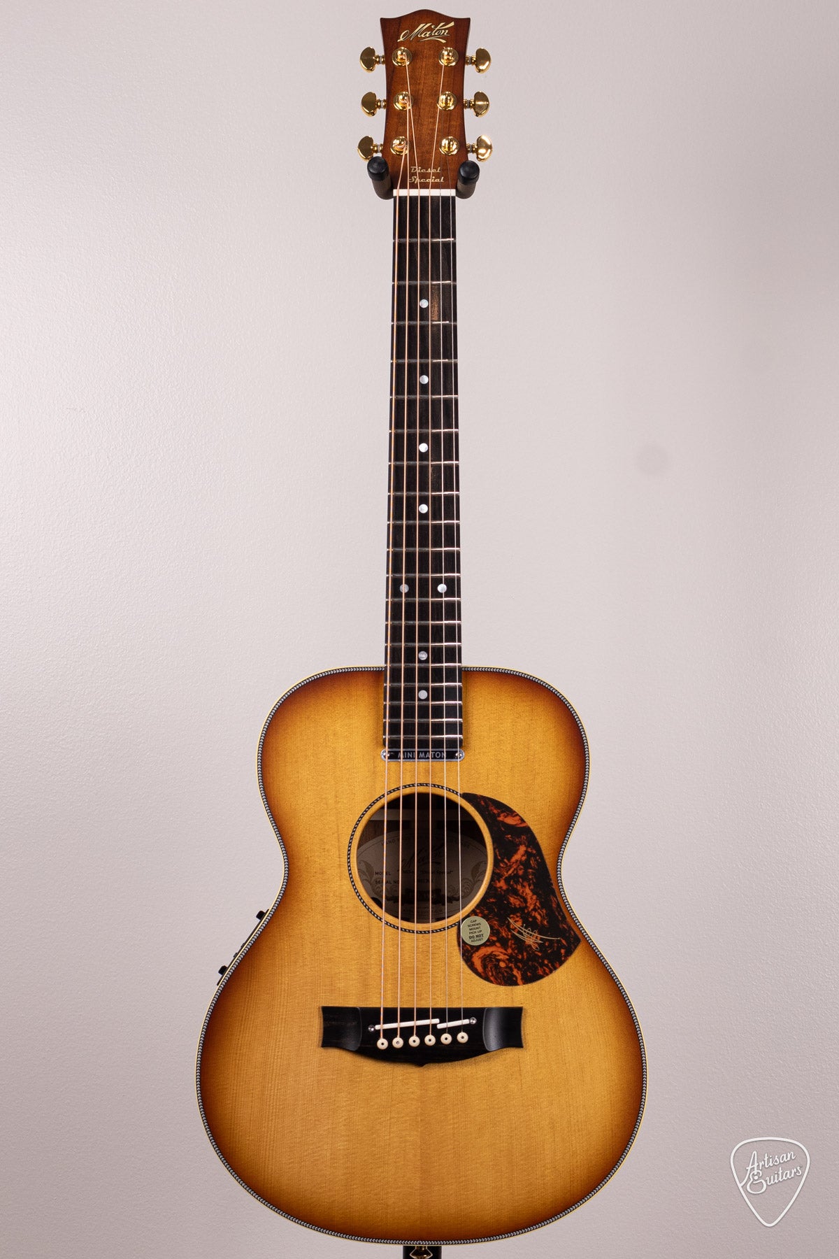 Maton Guitars EMD6 Diesel Mini - 16702