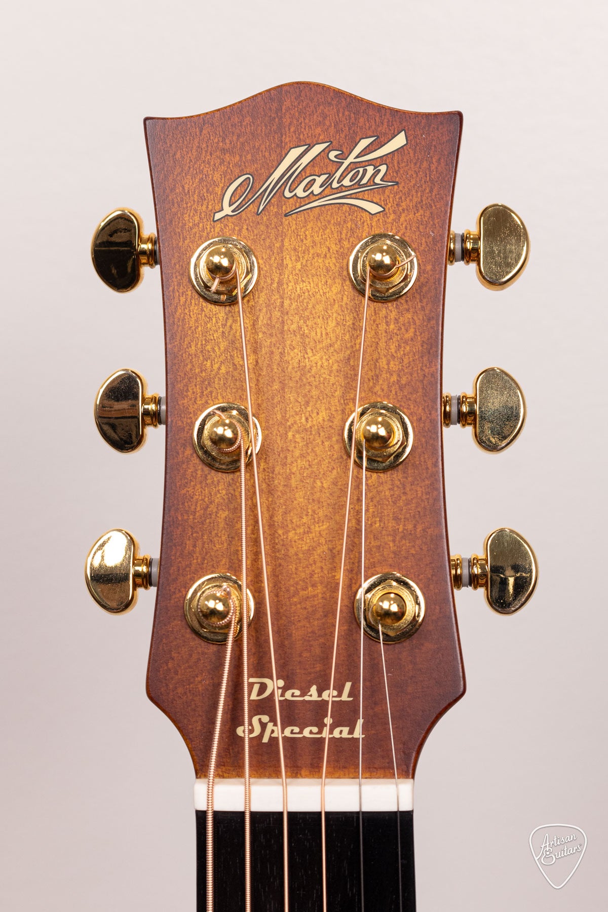 Maton Guitars EMD6 Diesel Mini - 16836