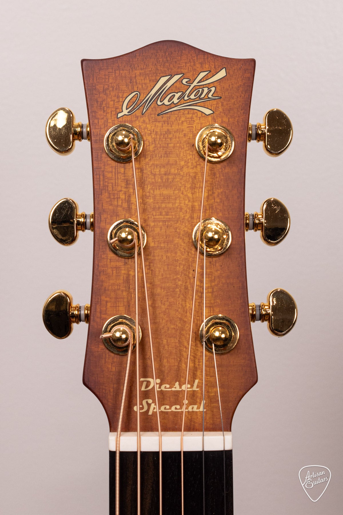 Maton Guitars EMD6 Diesel Mini - 16857