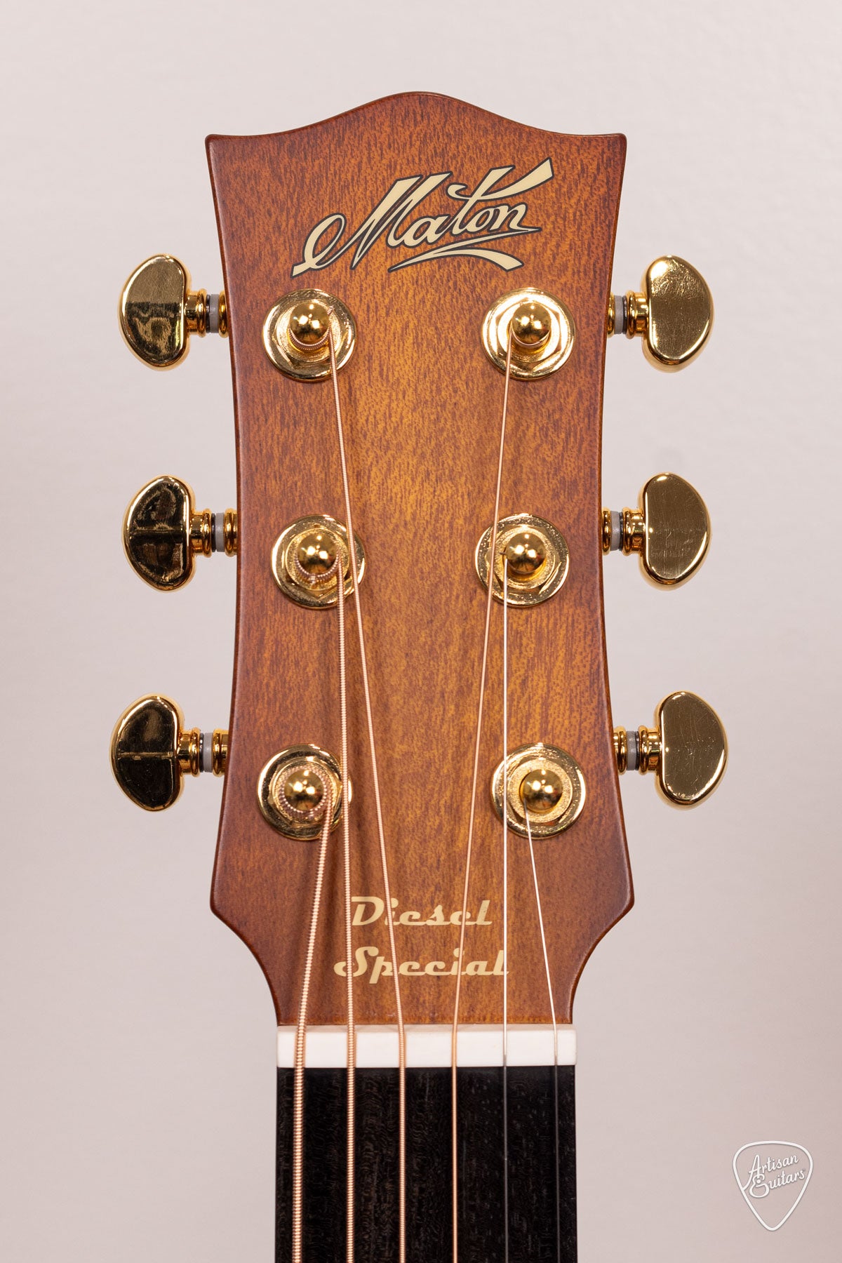Maton Guitars EMD6 Diesel Mini - 16840
