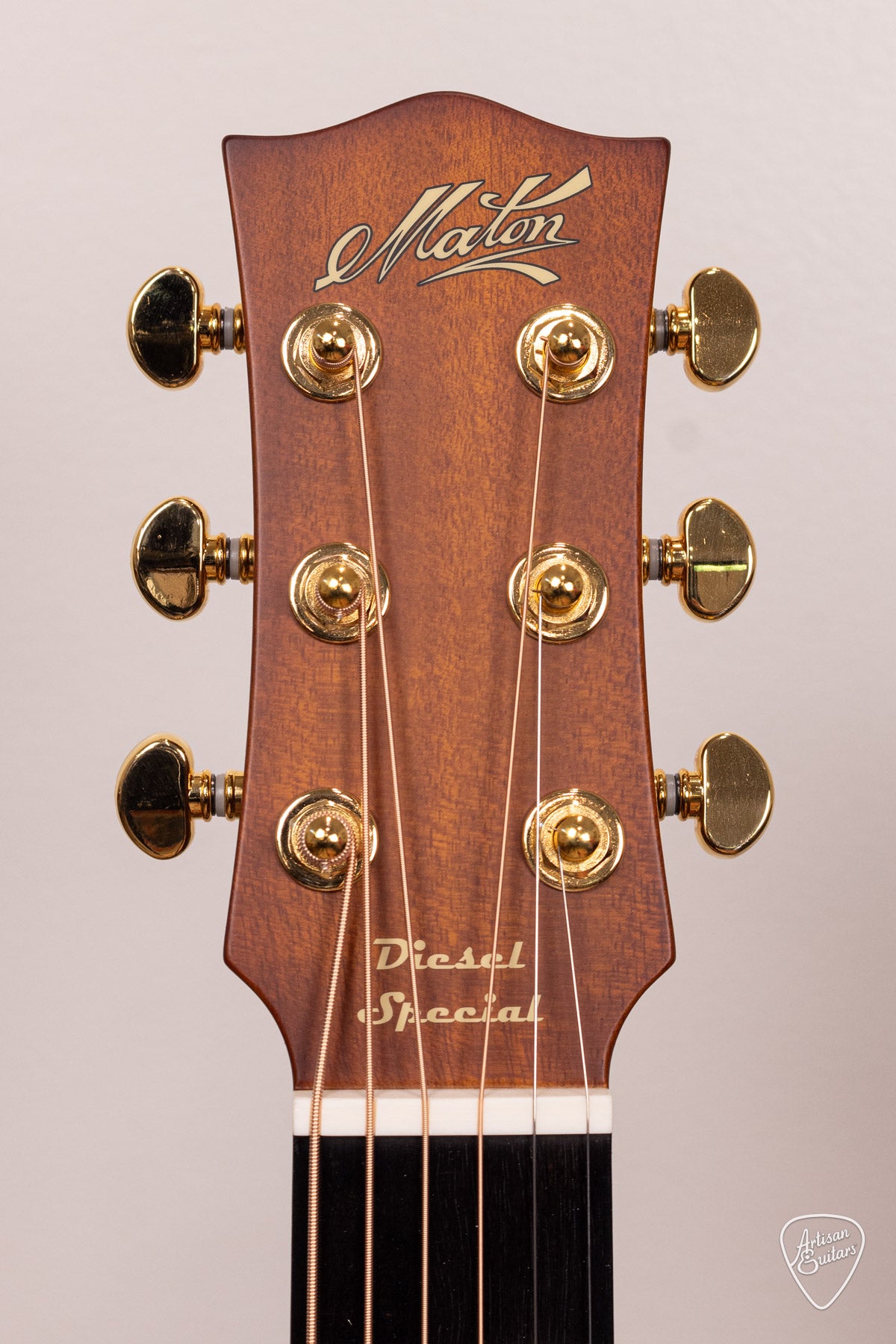 Maton Guitars EMD6 Diesel Mini - 16842