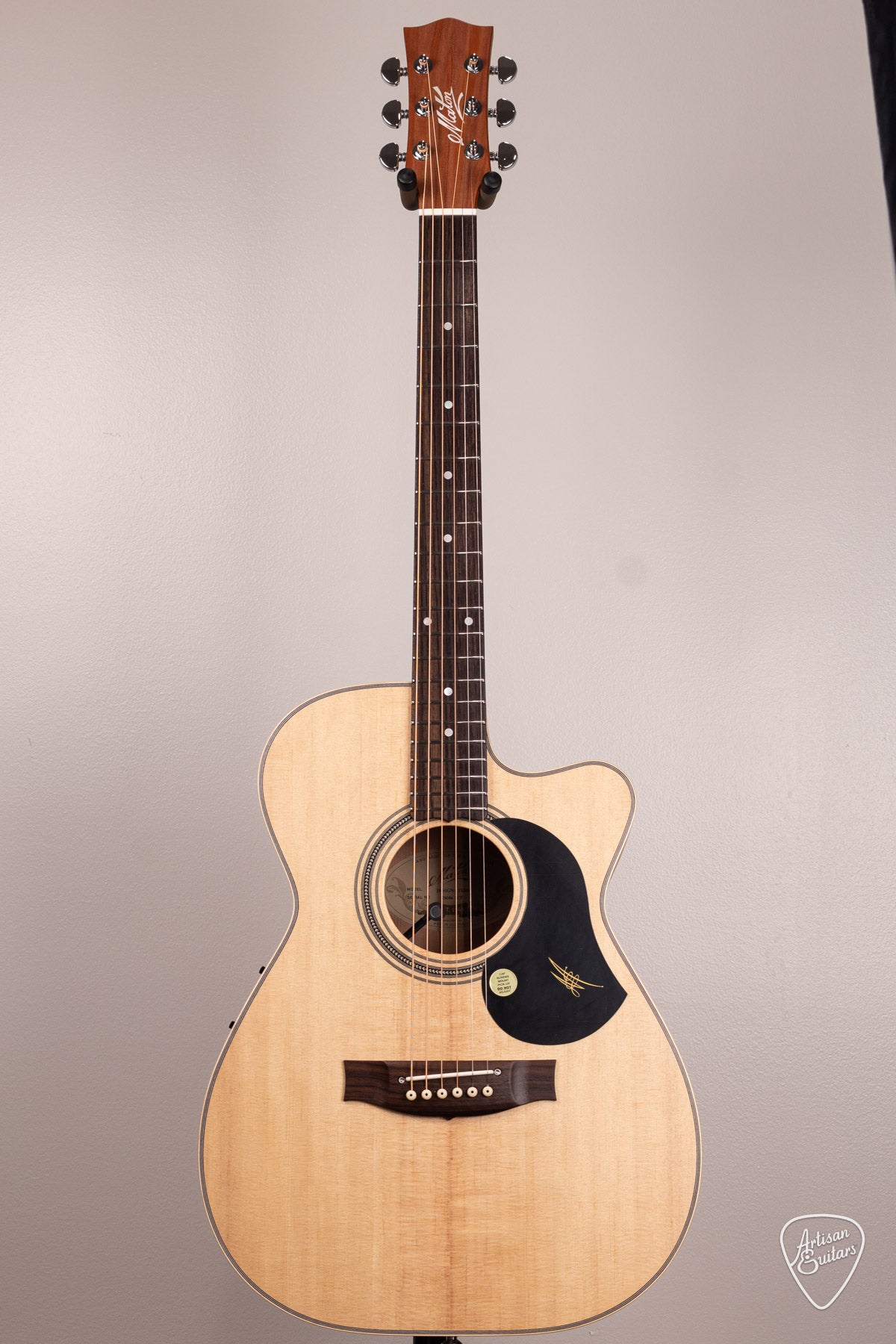 Maton Guitars 808C J.R. Joe Robinson Signature Cutaway - 16602
